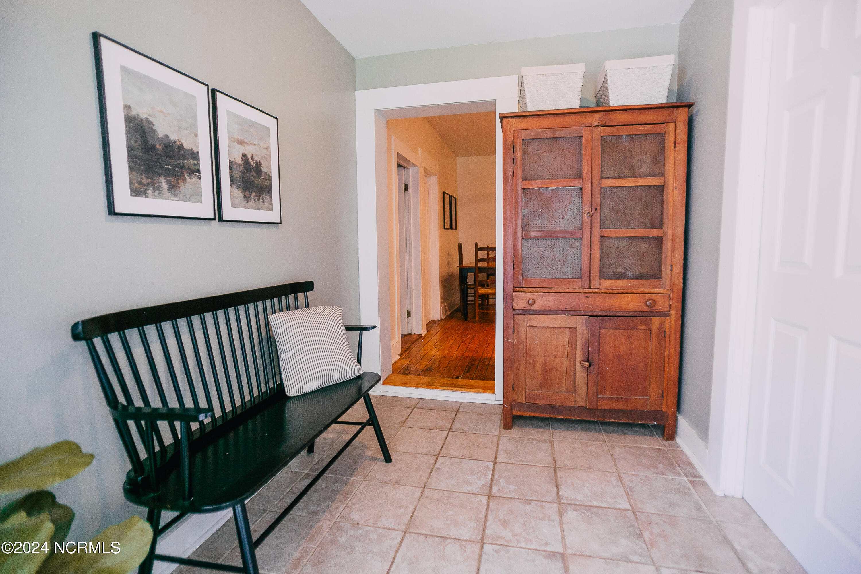 411 Phillips Street Property Photo 26