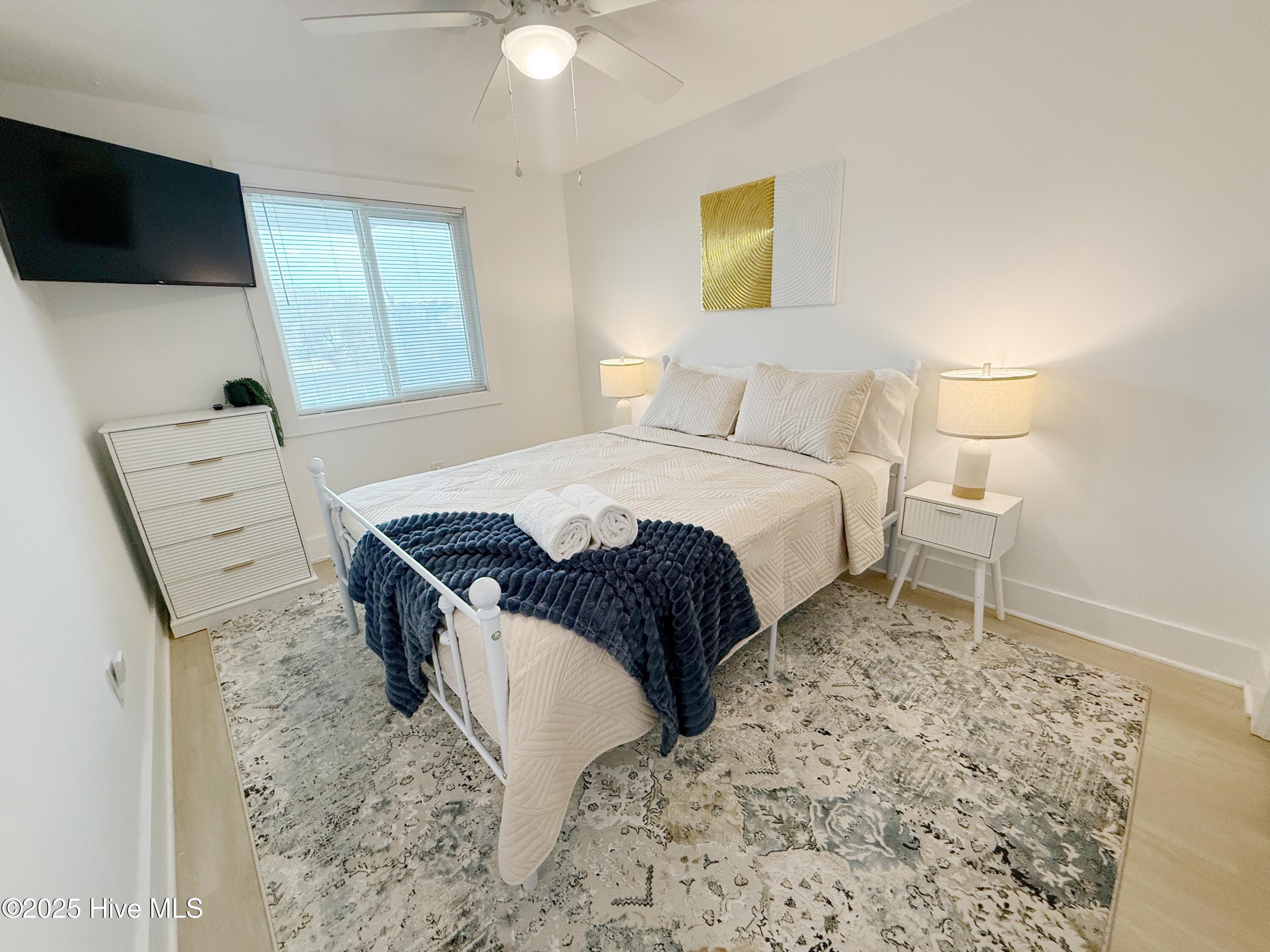 2120 Surfrider Court Property Photo 19