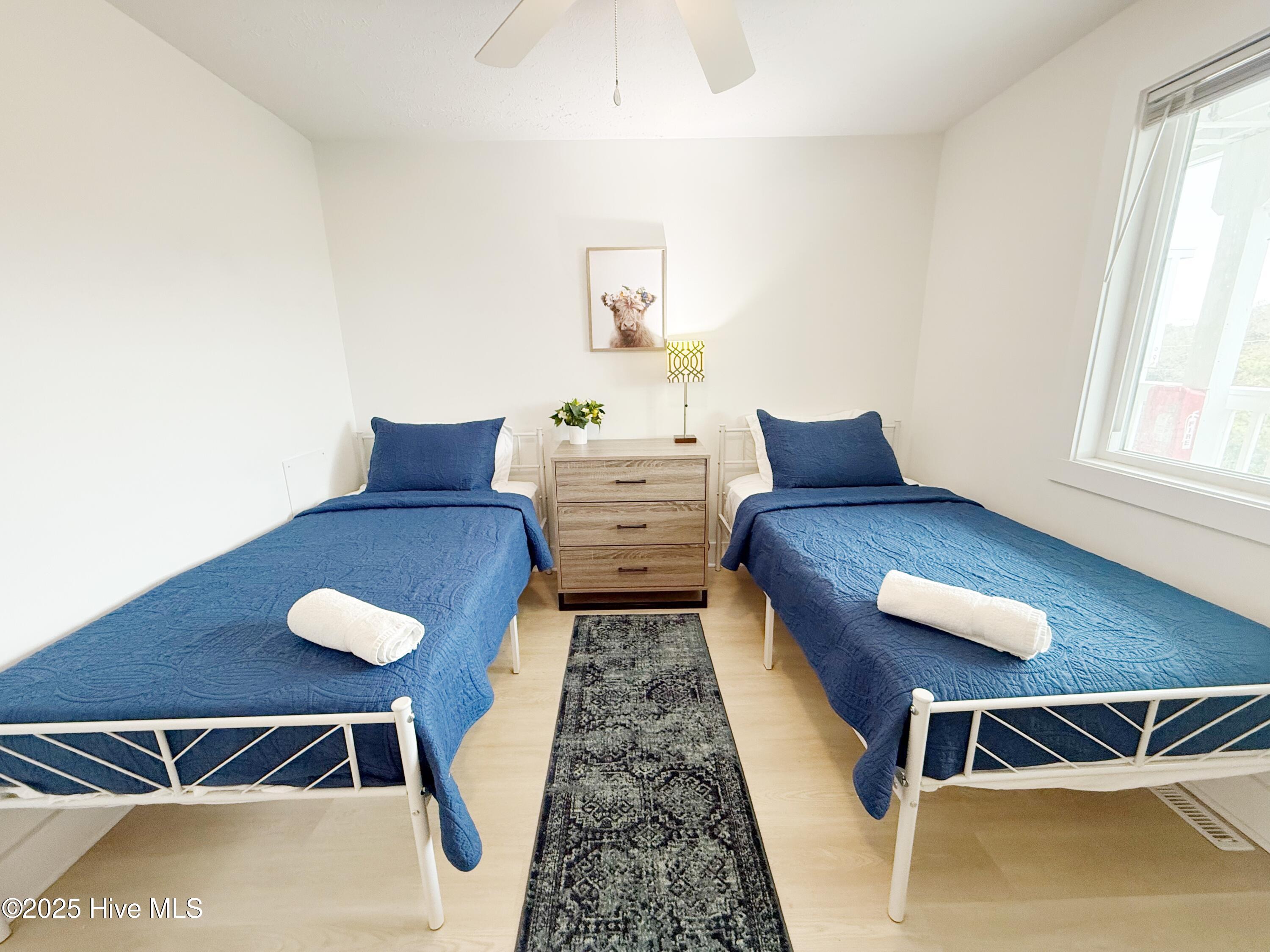 2120 Surfrider Court Property Photo 23