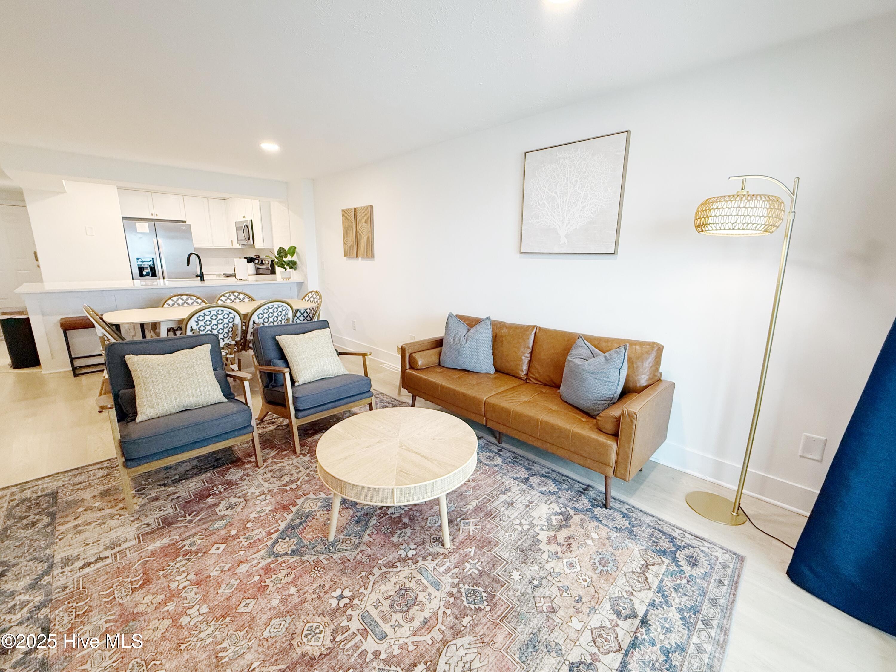 2120 Surfrider Court Property Photo 27