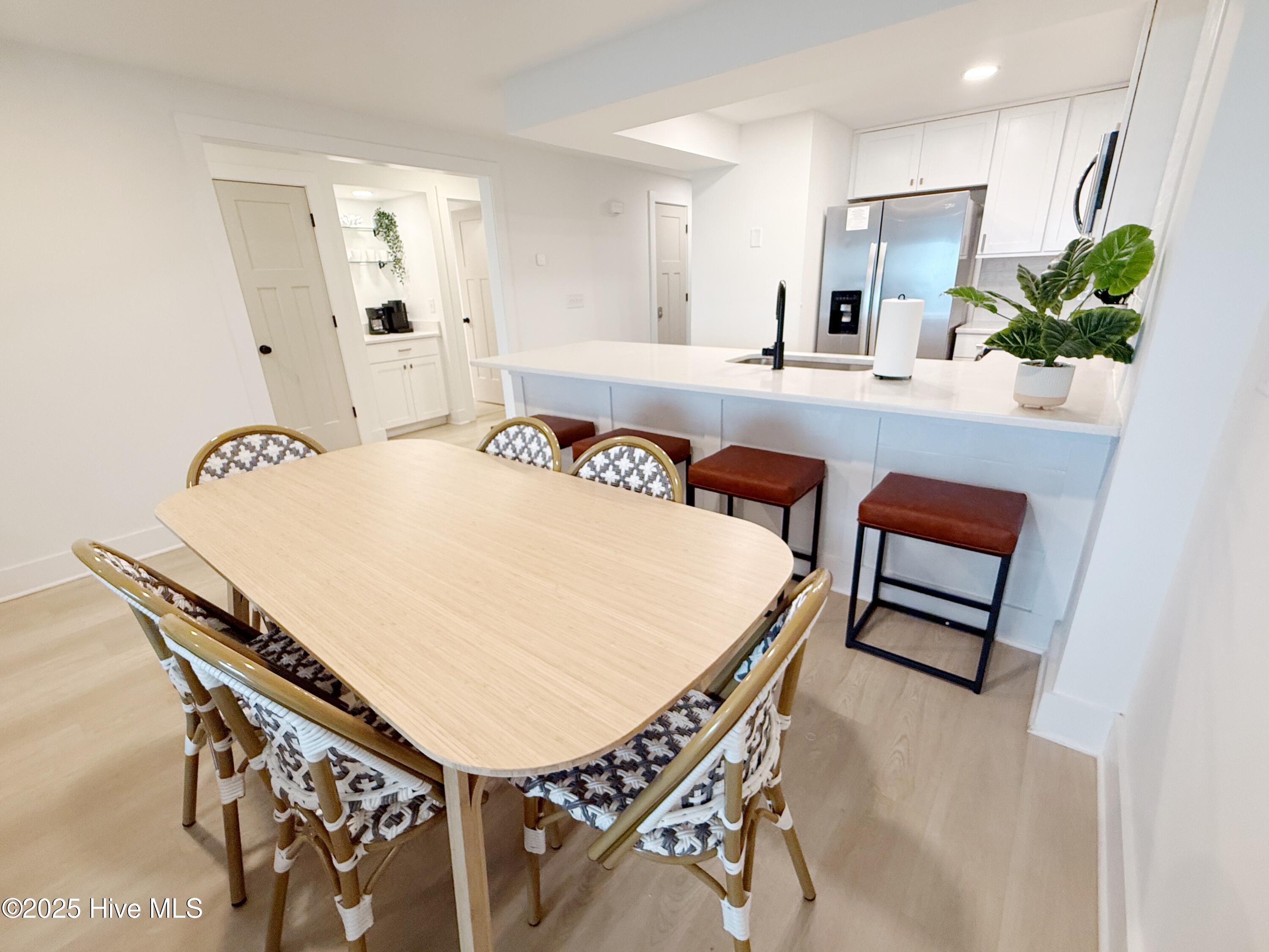 2120 Surfrider Court Property Photo 33