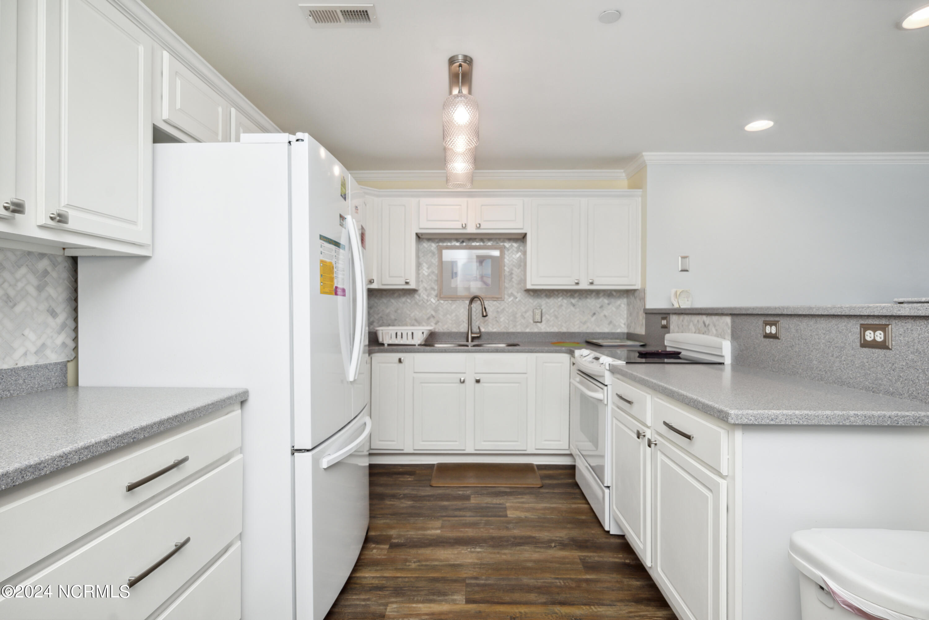 105 Se 58th Street Apt 7202 Property Photo 11