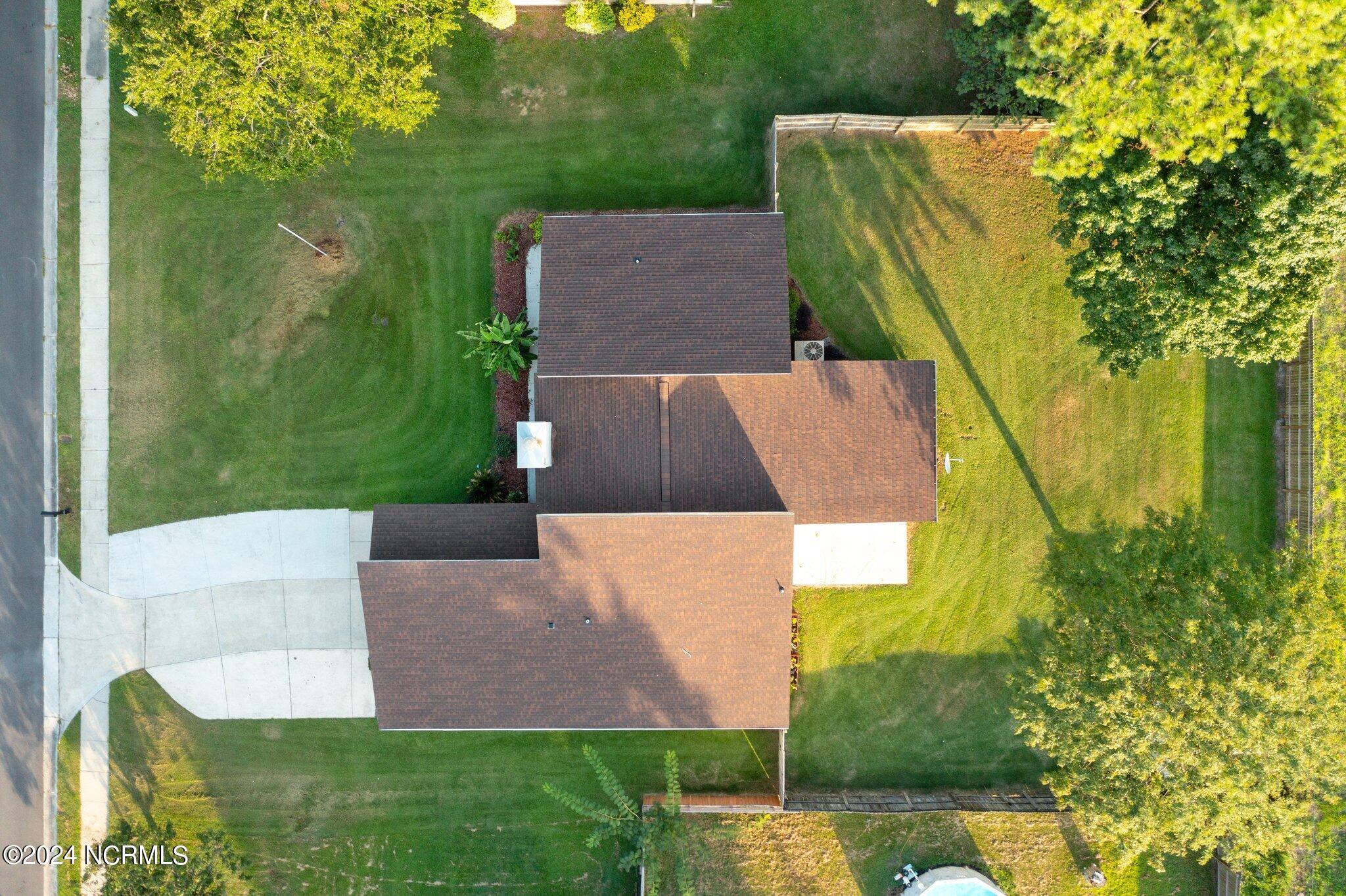 131 Silver Leaf Drive Property Photo 16