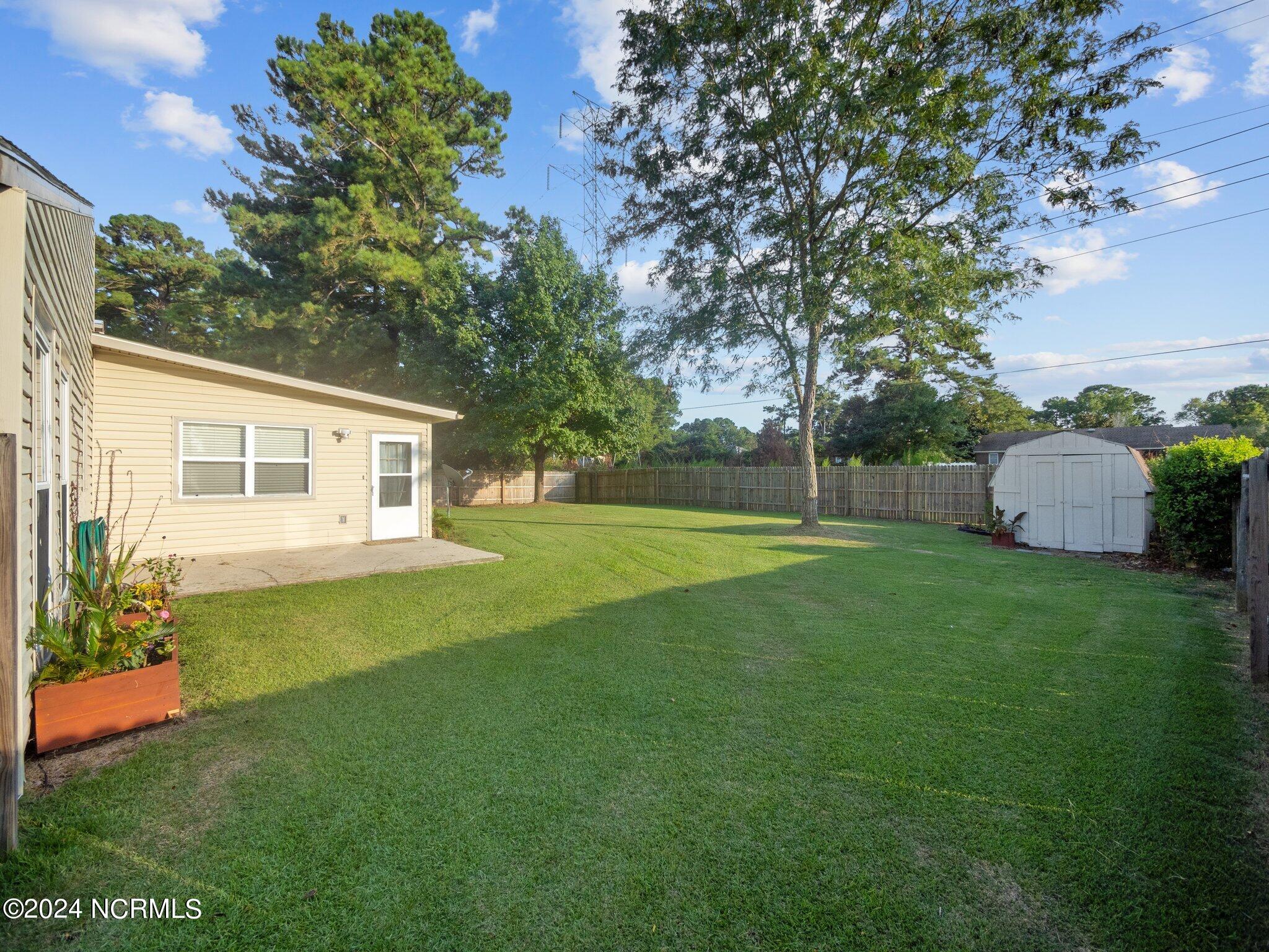 131 Silver Leaf Drive Property Photo 17