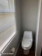 101 Roanoke Avenue Property Photo 5