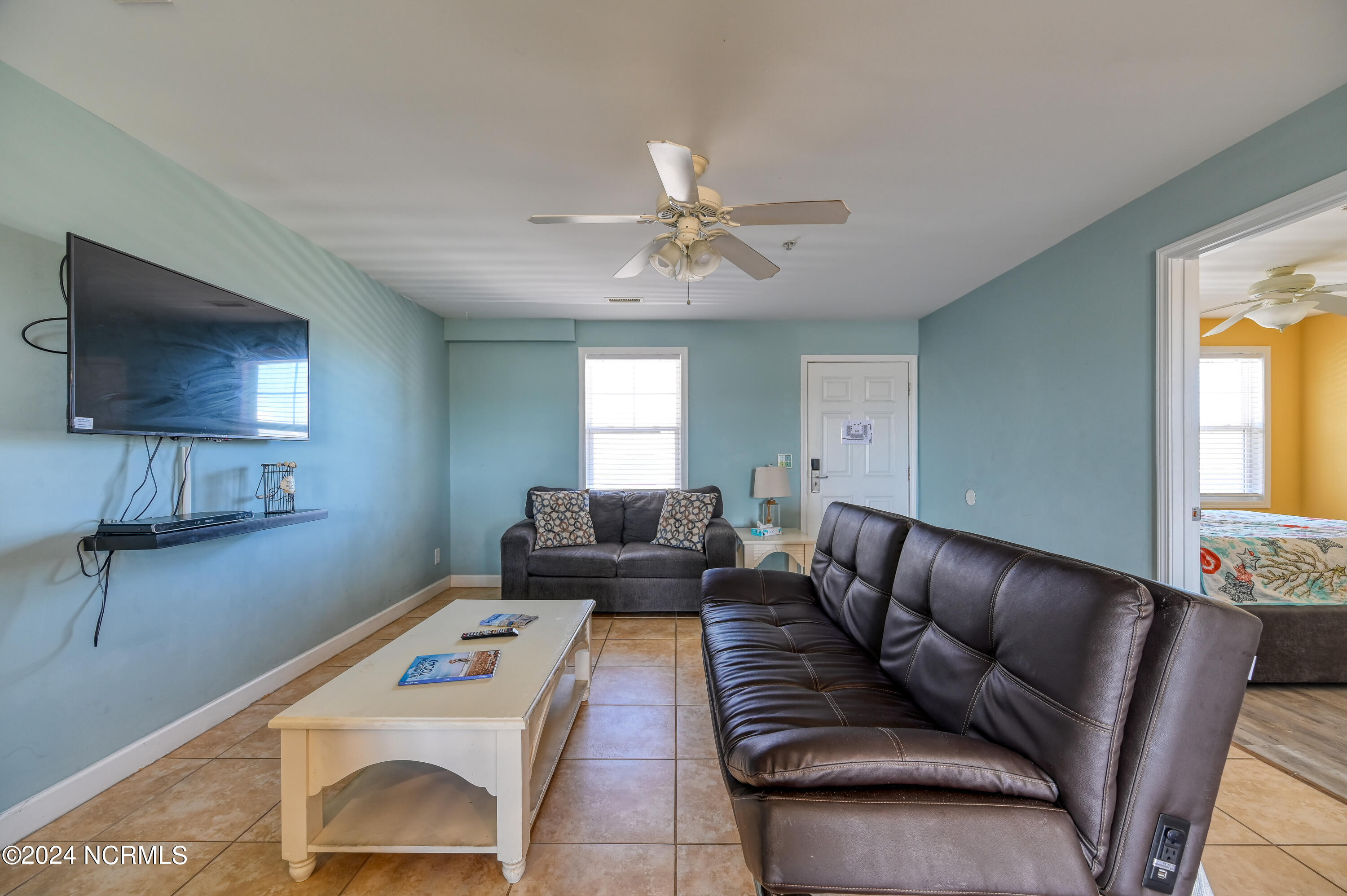 1505 N New River Drive 210 Property Photo 6