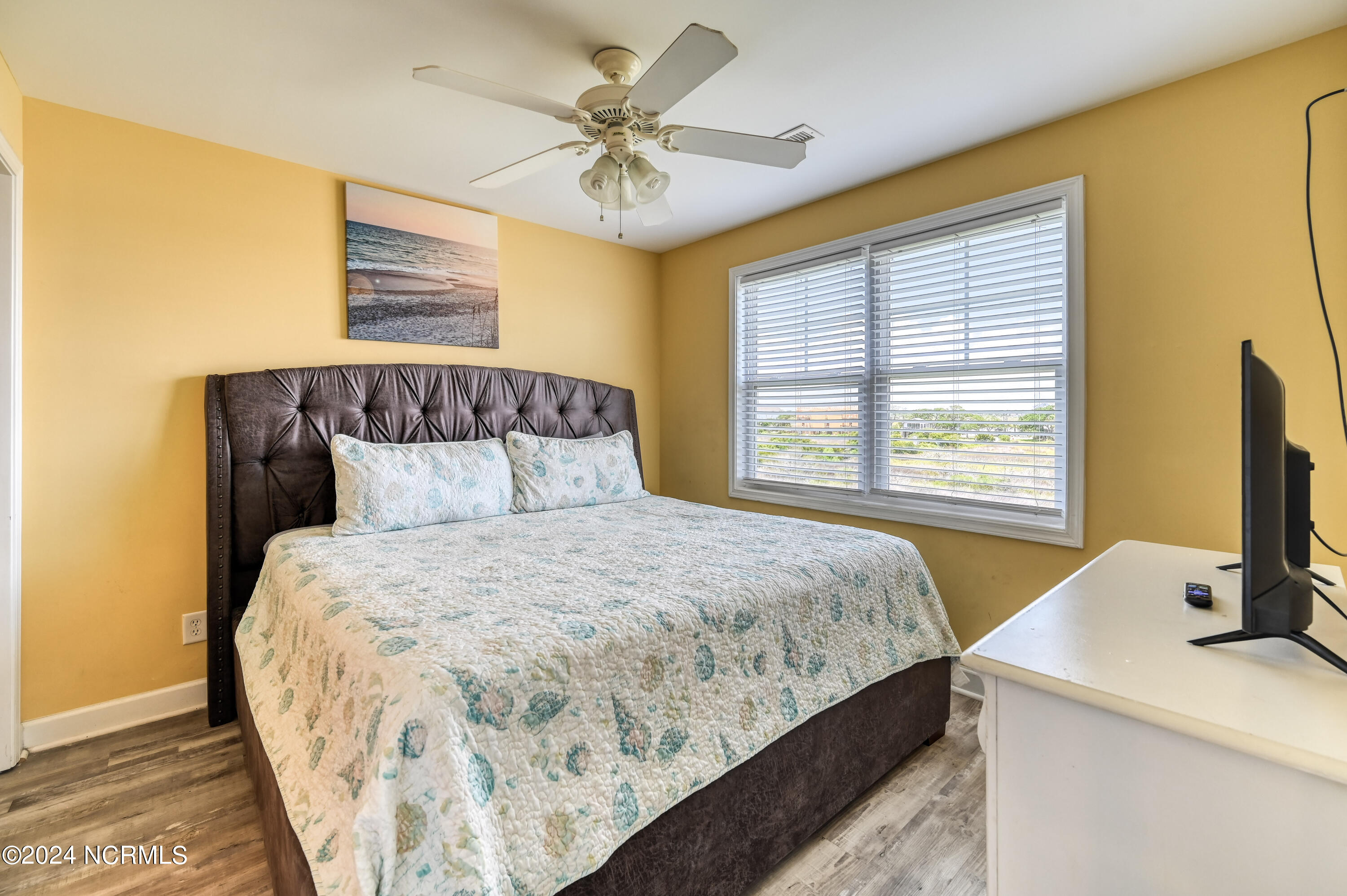 1505 N New River Drive 210 Property Photo 16