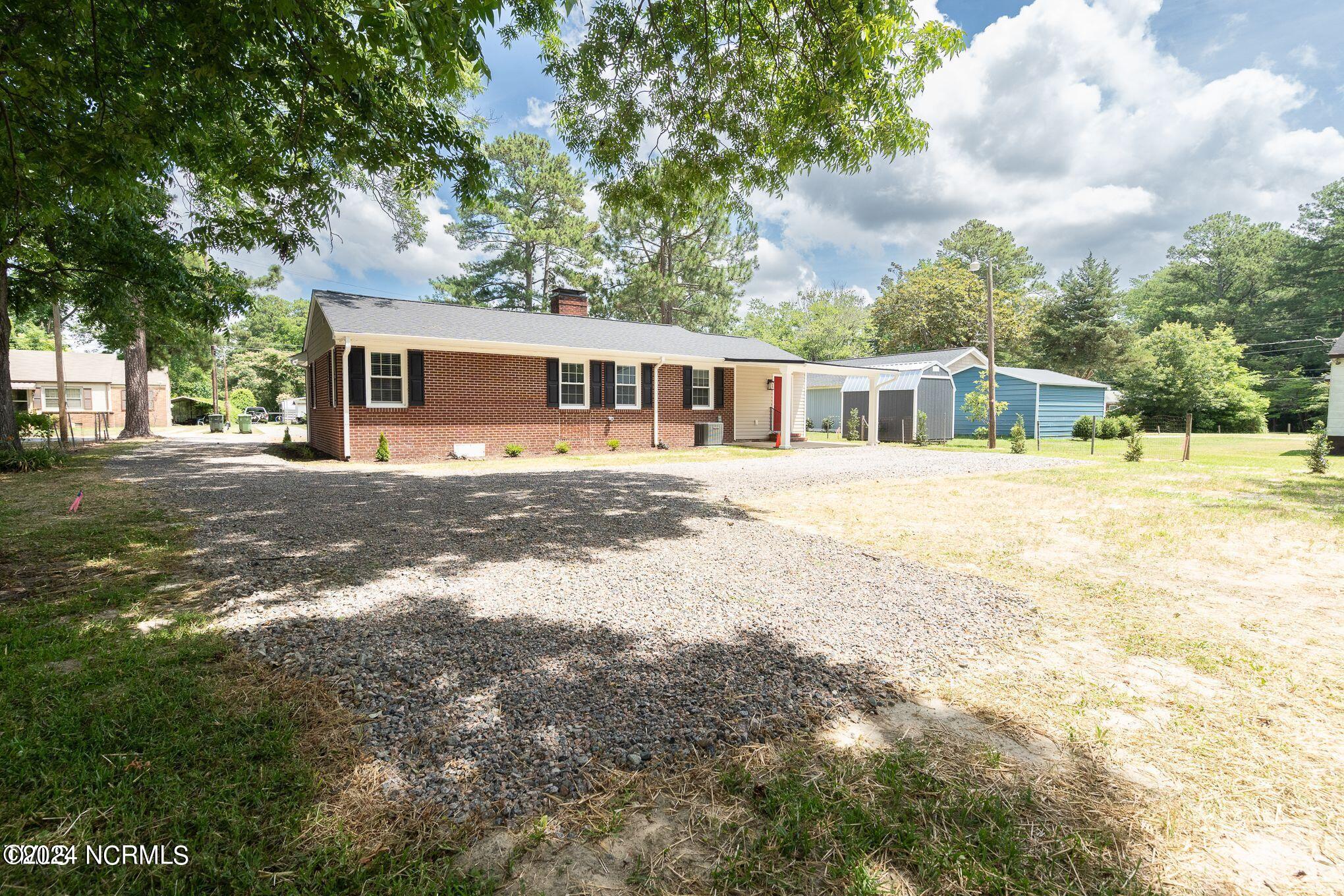 505 S Church Street Property Photo 8