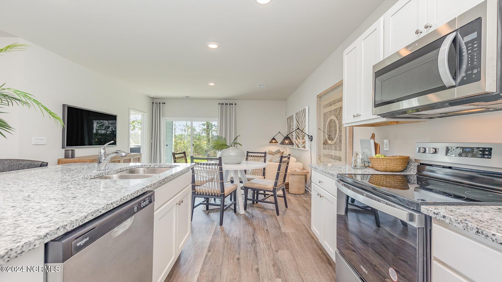 3603 Whaley Way Property Photo 18