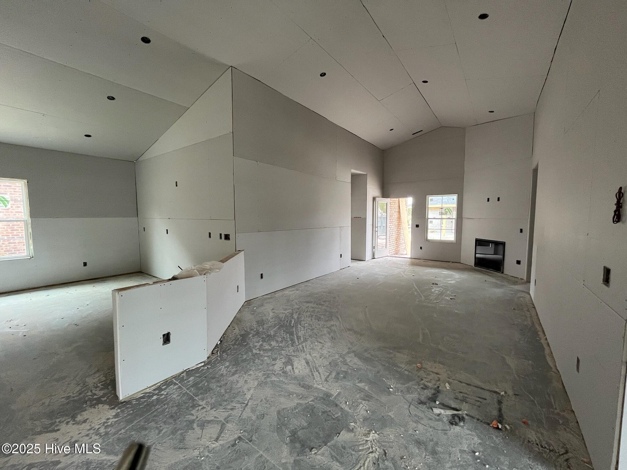 1208 Palatka Place Property Photo 2