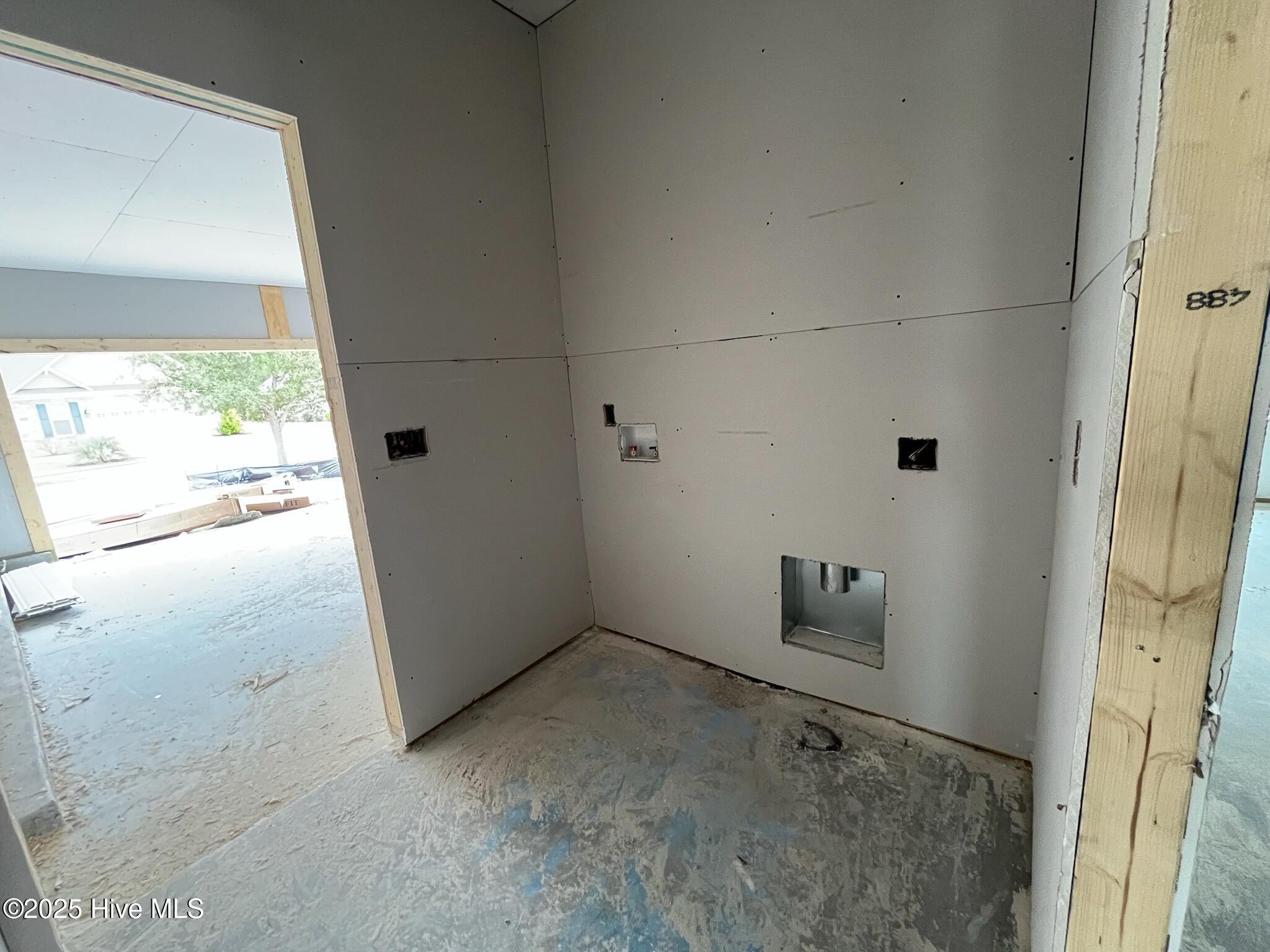 1208 Palatka Place Property Photo 8