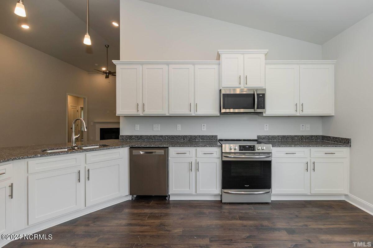 1208 Palatka Place Property Photo 15