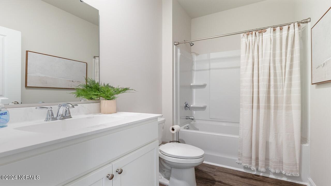 1247 Rippling Cove Loop Property Photo 8