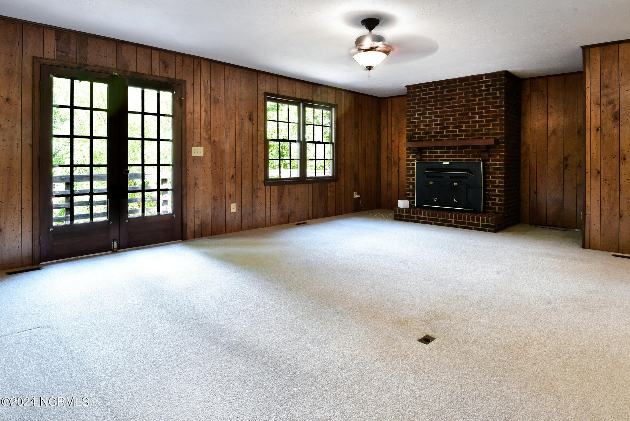 165 Clearview Point Drive Property Photo 15