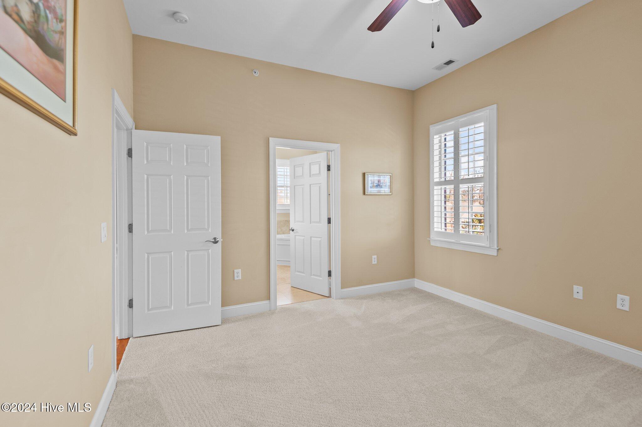 425 W Main Street 303 Property Photo 42