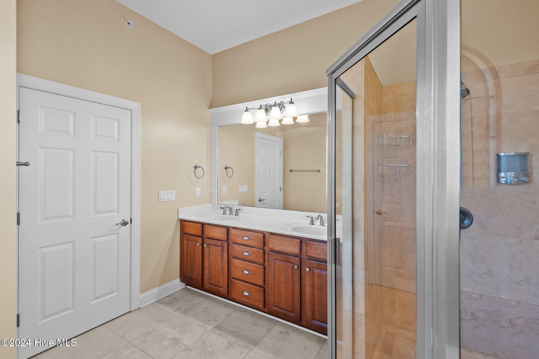 425 W Main Street 303 Property Photo 45