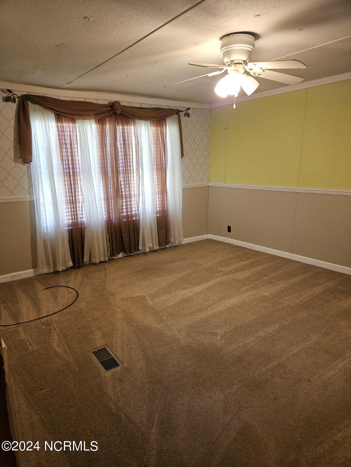 2125 Governors Road Property Photo 8