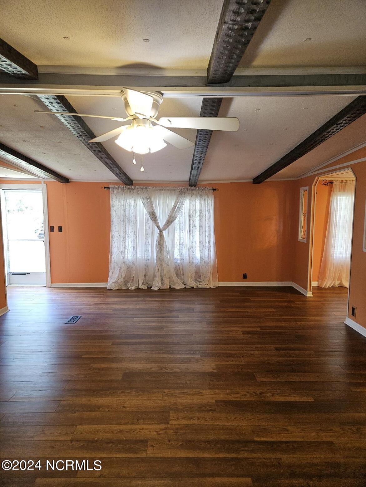 2125 Governors Road Property Photo 10