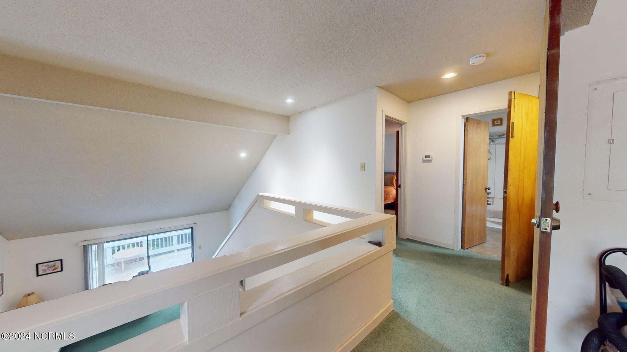 1510 Harbourside Drive Property Photo 12