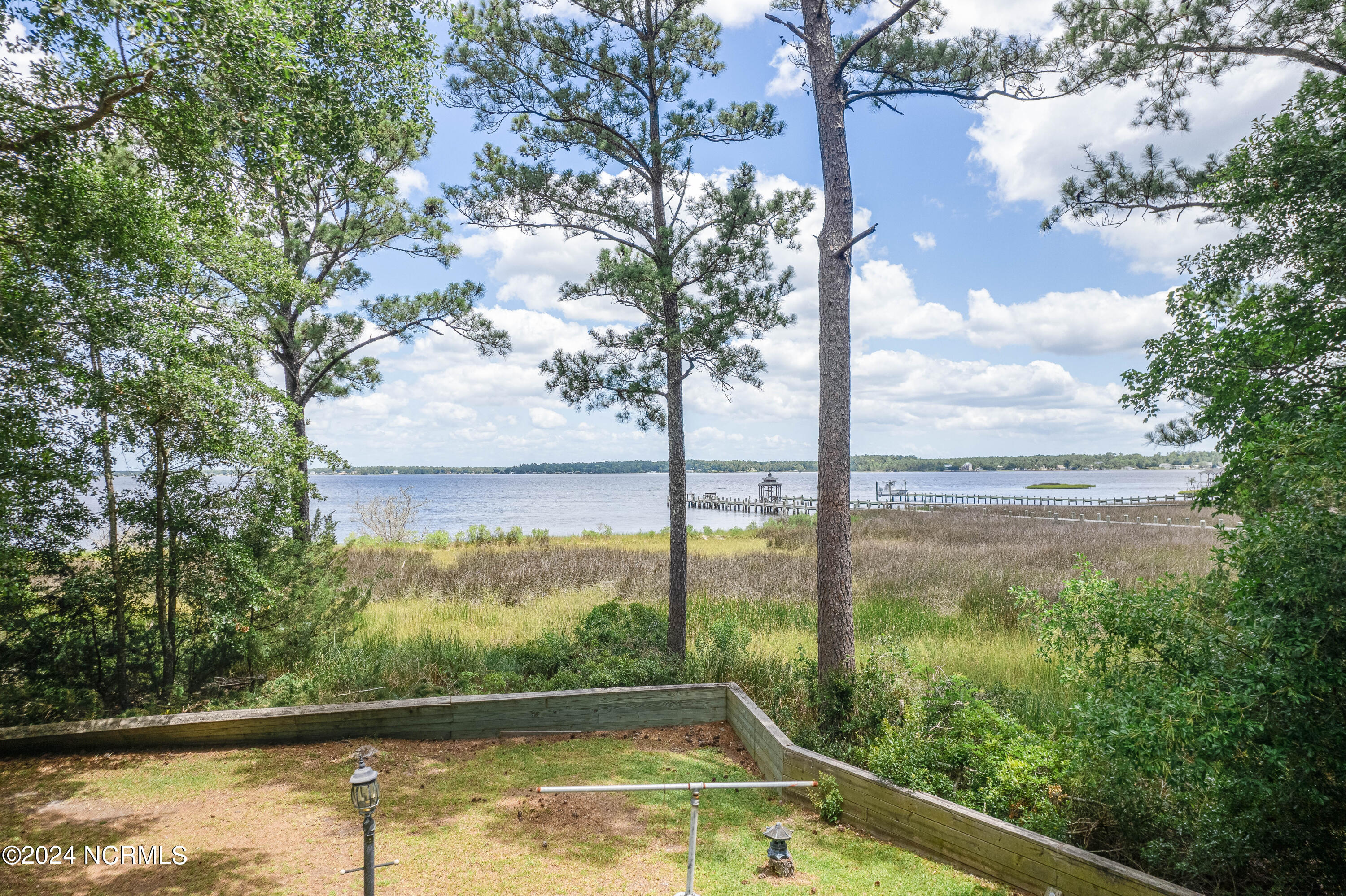104 Line Boat Lane Property Photo 4