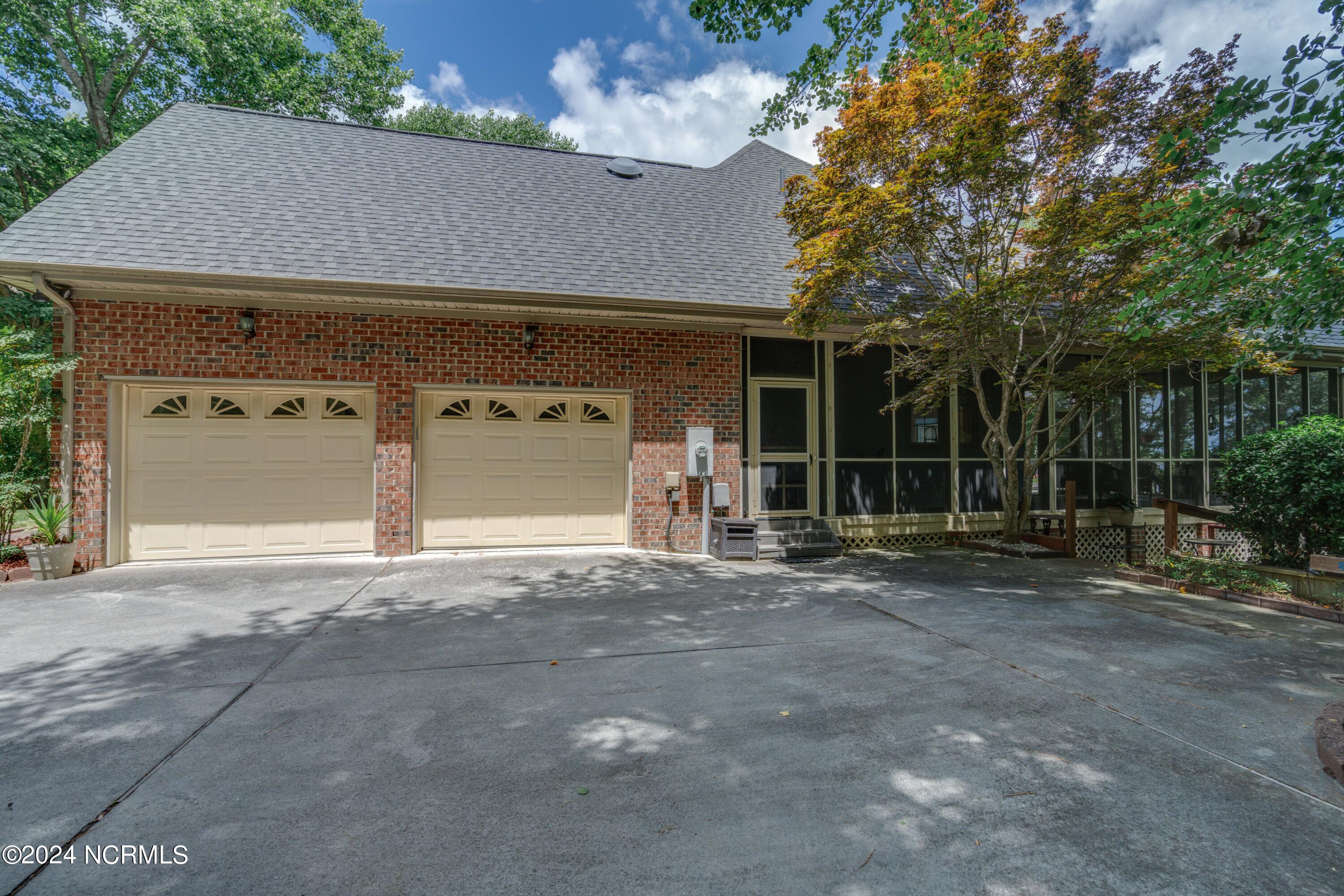 104 Line Boat Lane Property Photo 8