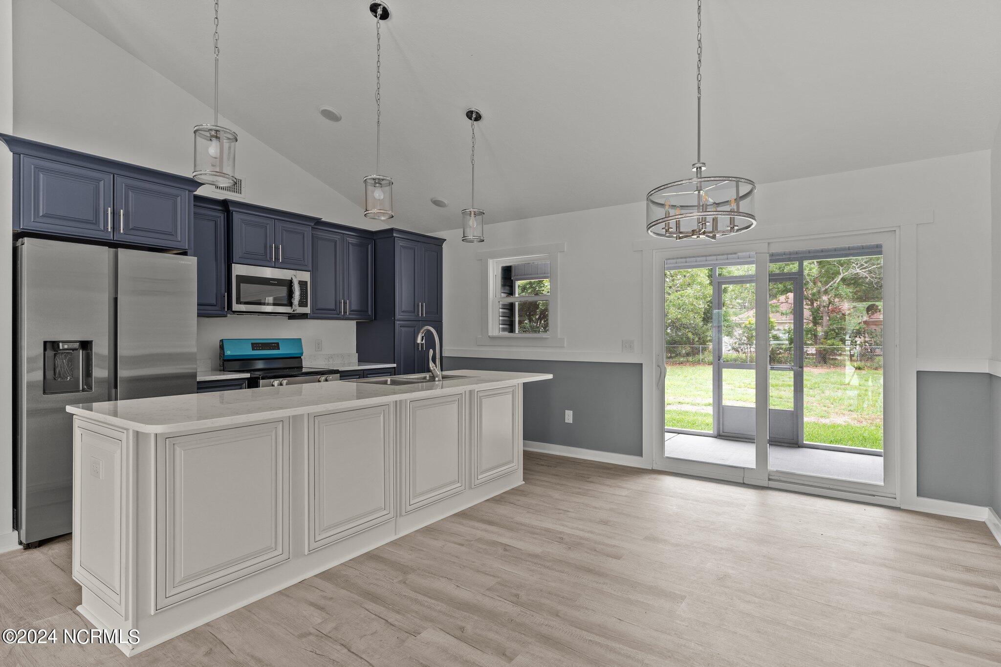 3061 Pine Hill Drive Property Photo 4