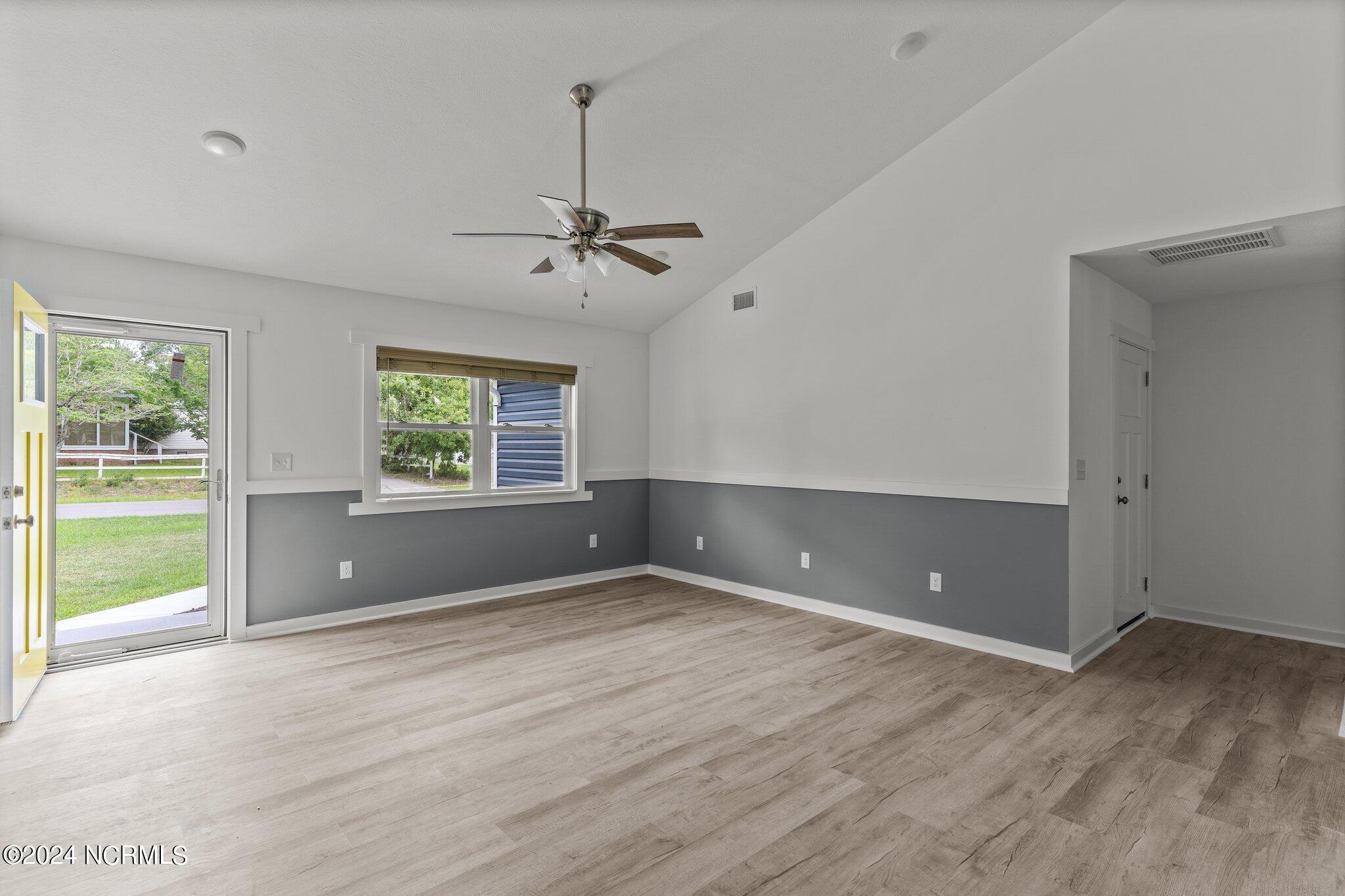 3061 Pine Hill Drive Property Photo 8