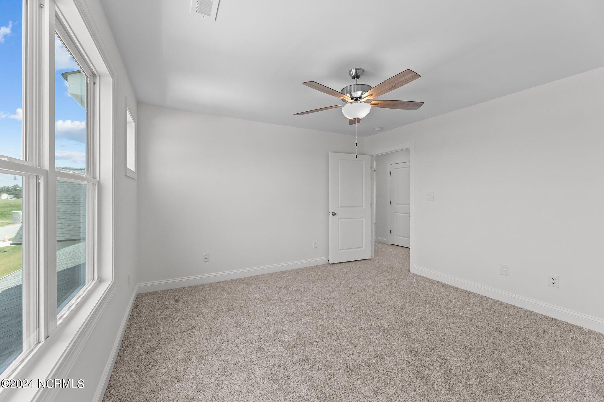 325 Taylorwood Drive Property Photo 34