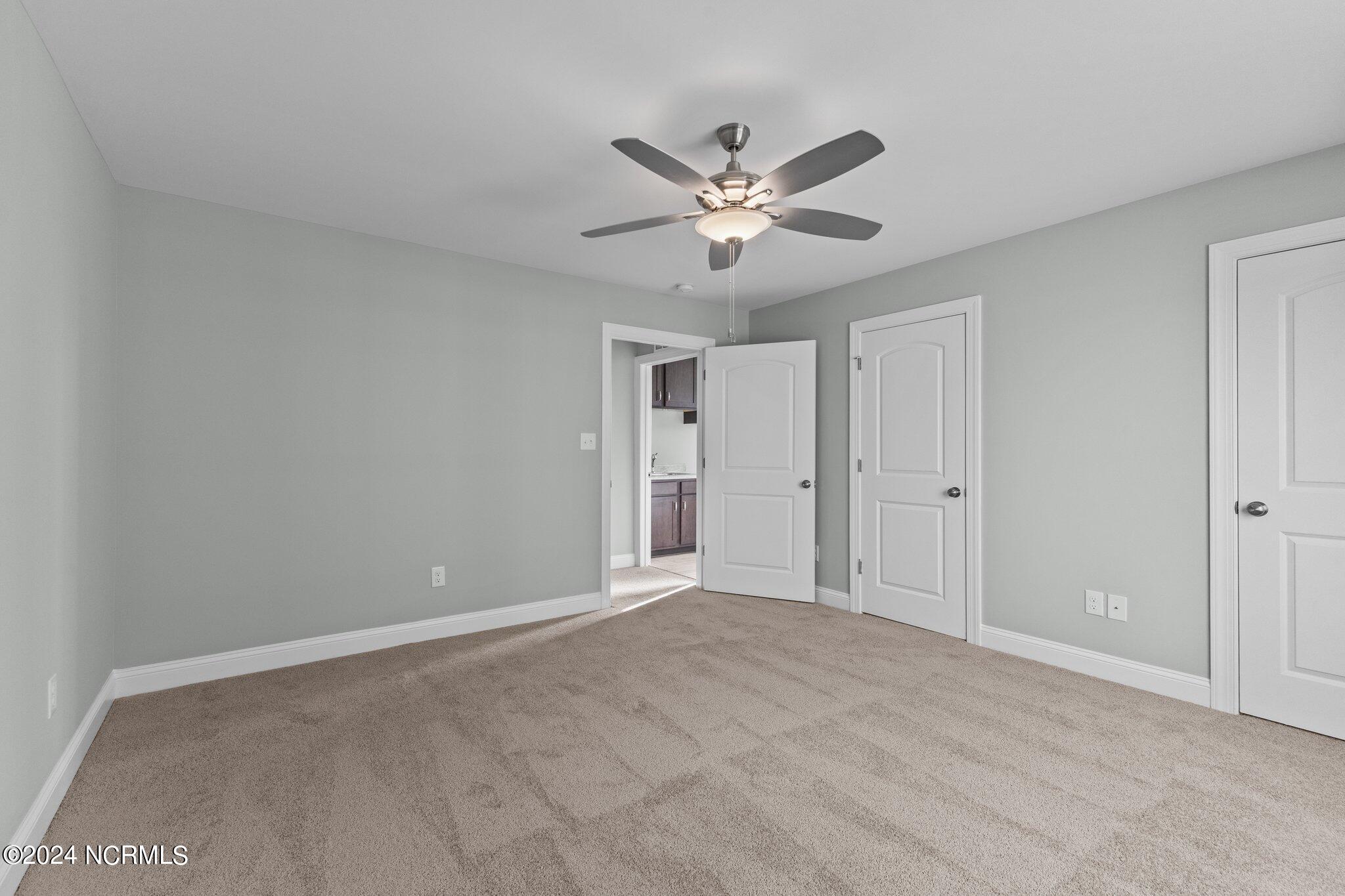327 Taylorwood Drive Property Photo 30