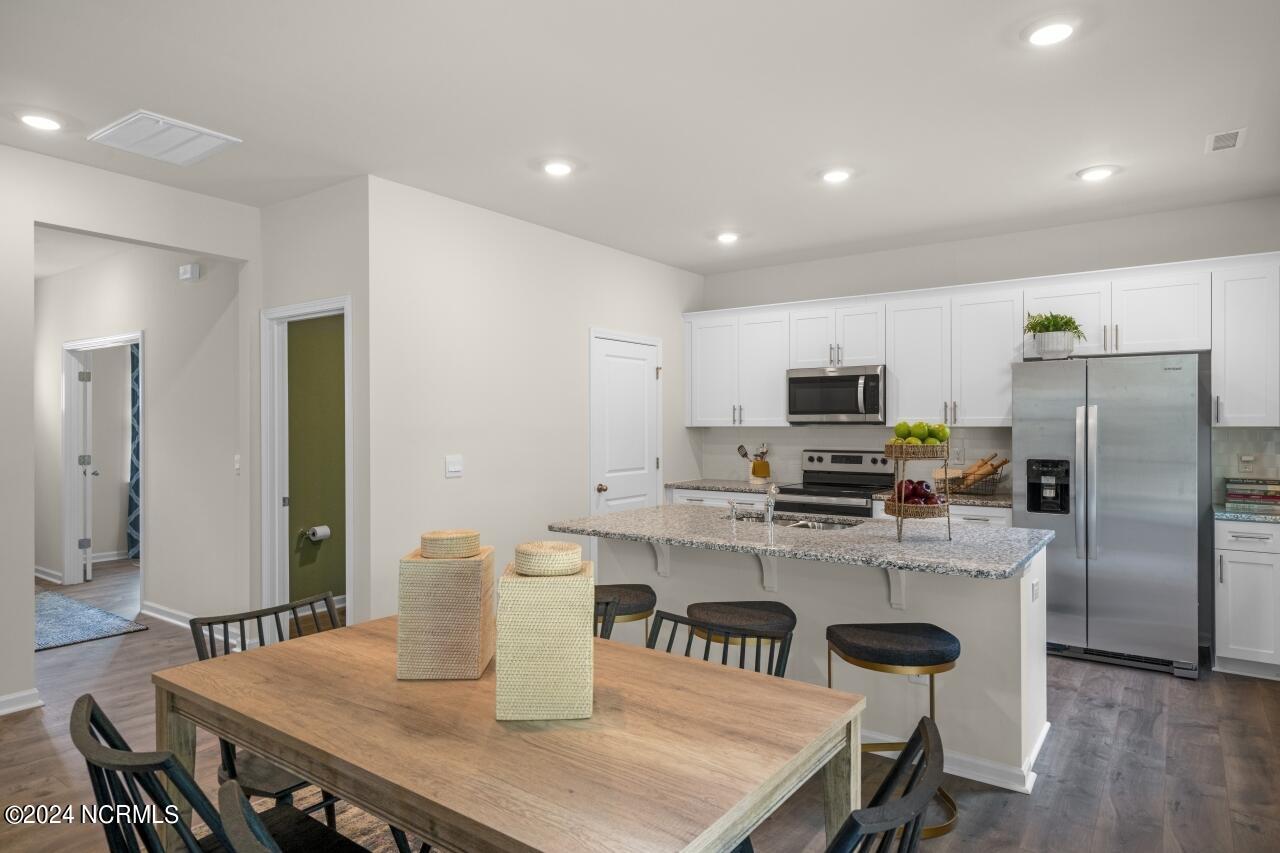 2500 Hemsley Lane Property Photo 10