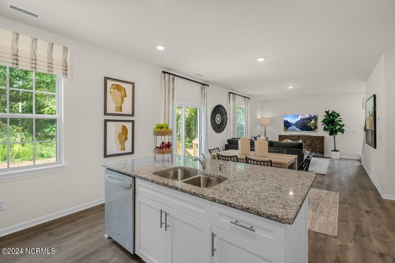 2500 Hemsley Lane Property Photo 12