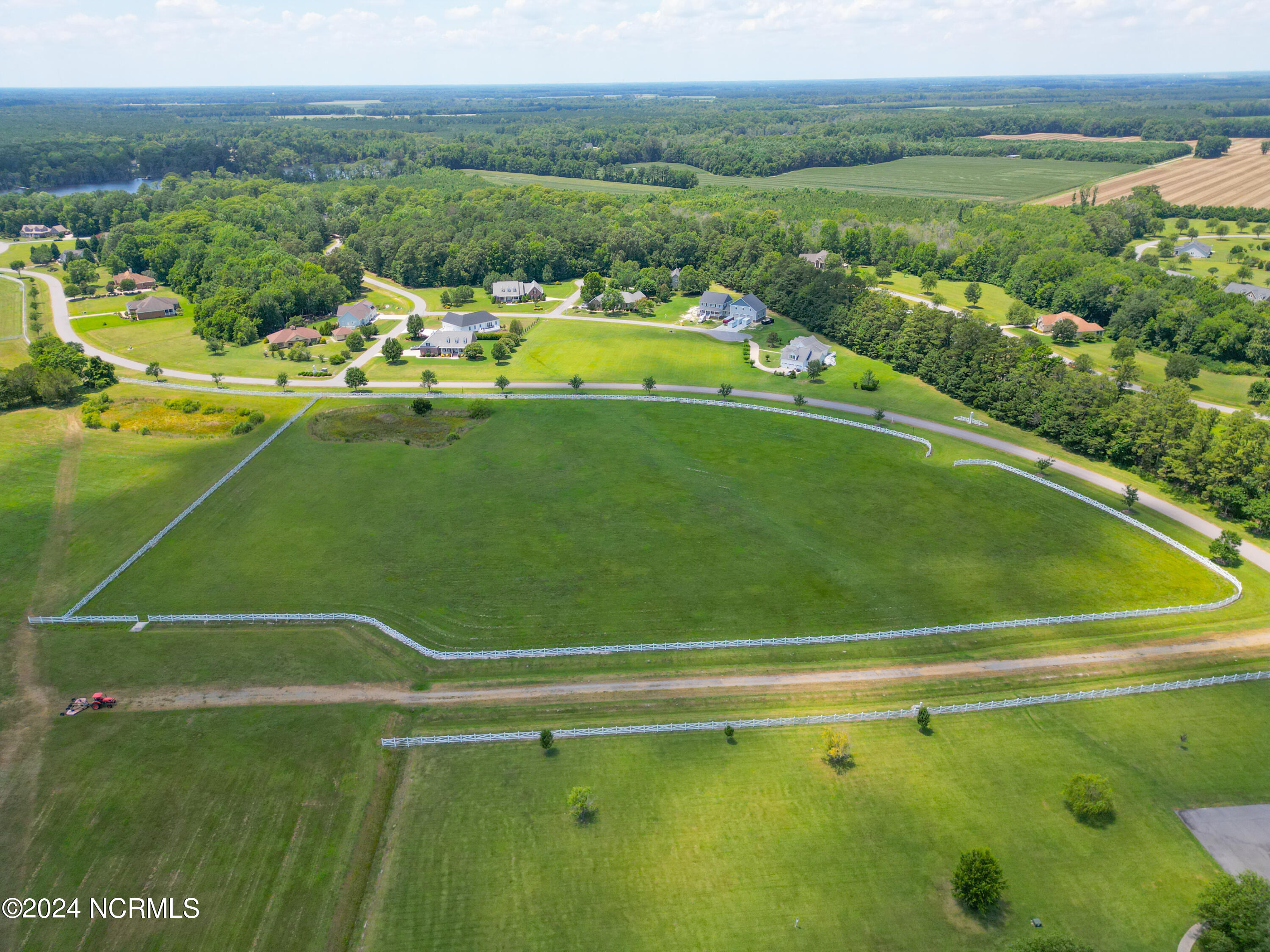 3 Pasquotank Boulevard Property Photo 2