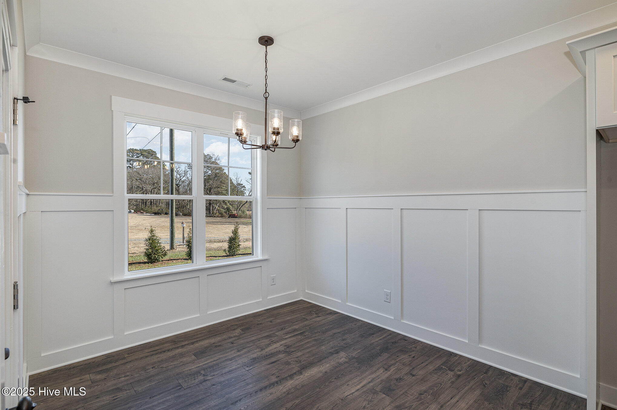 48 Tanseyleaf Drive Property Photo 9
