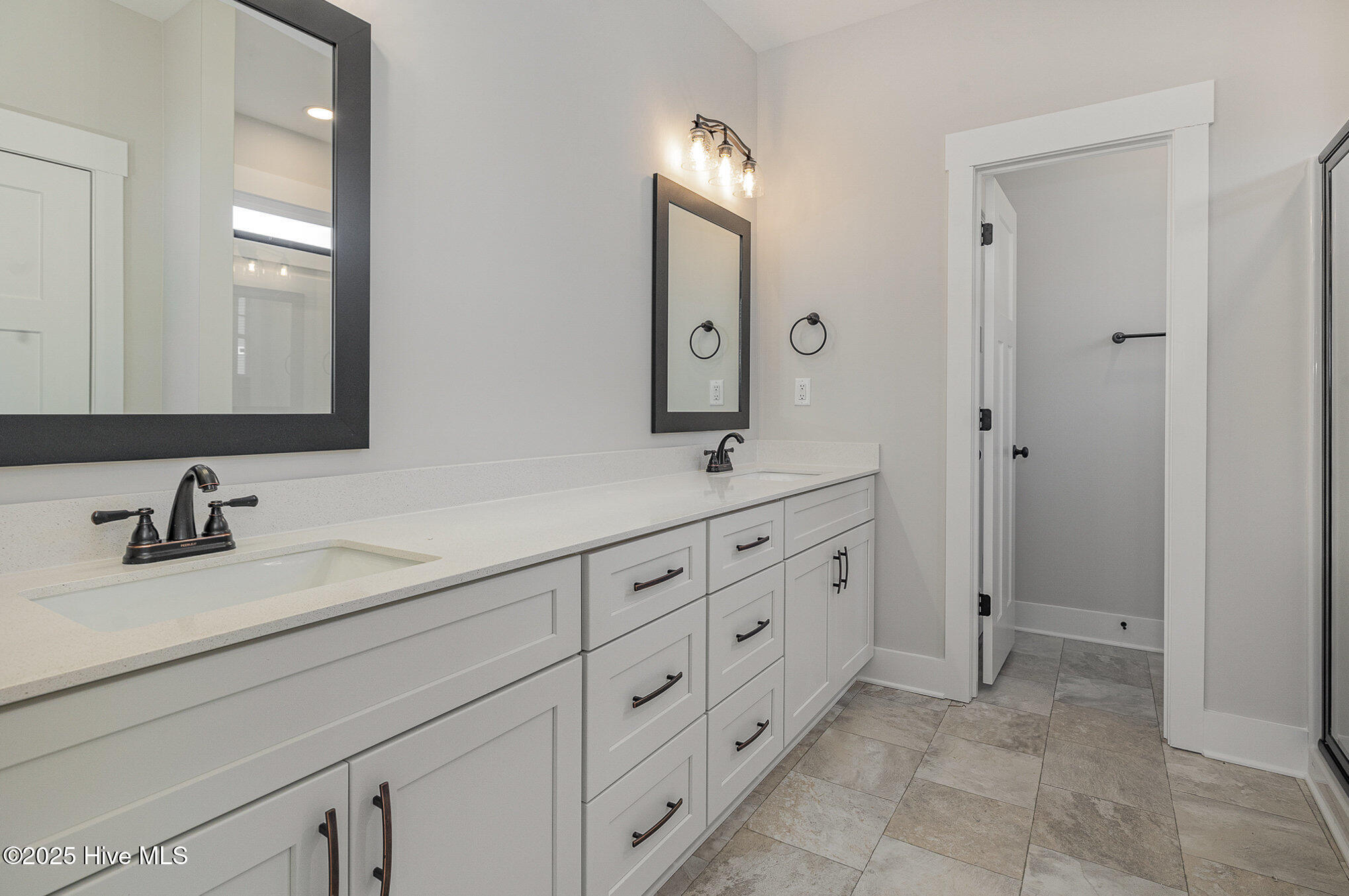 48 Tanseyleaf Drive Property Photo 18