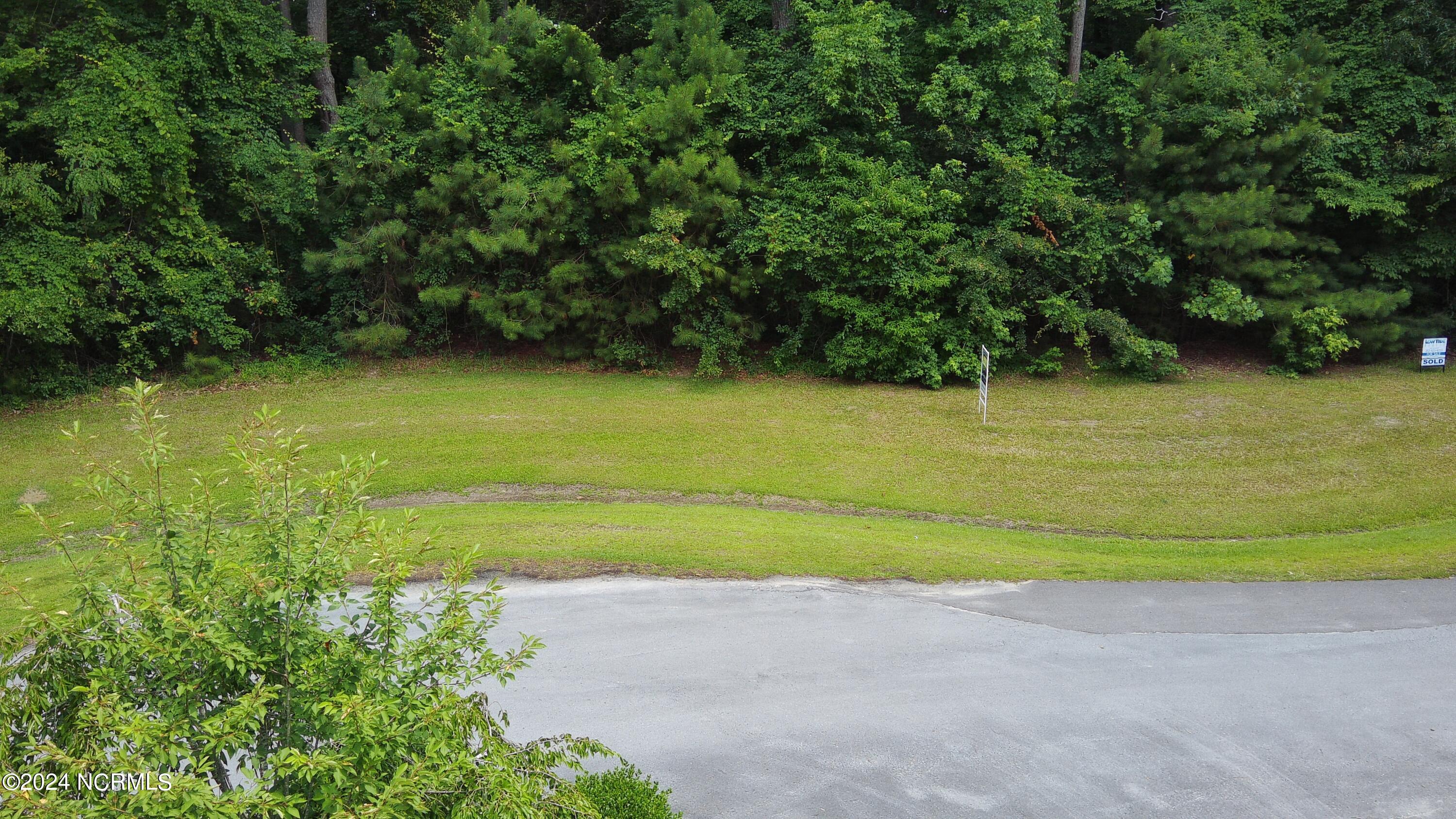 494 Winfield Lane Property Photo 8