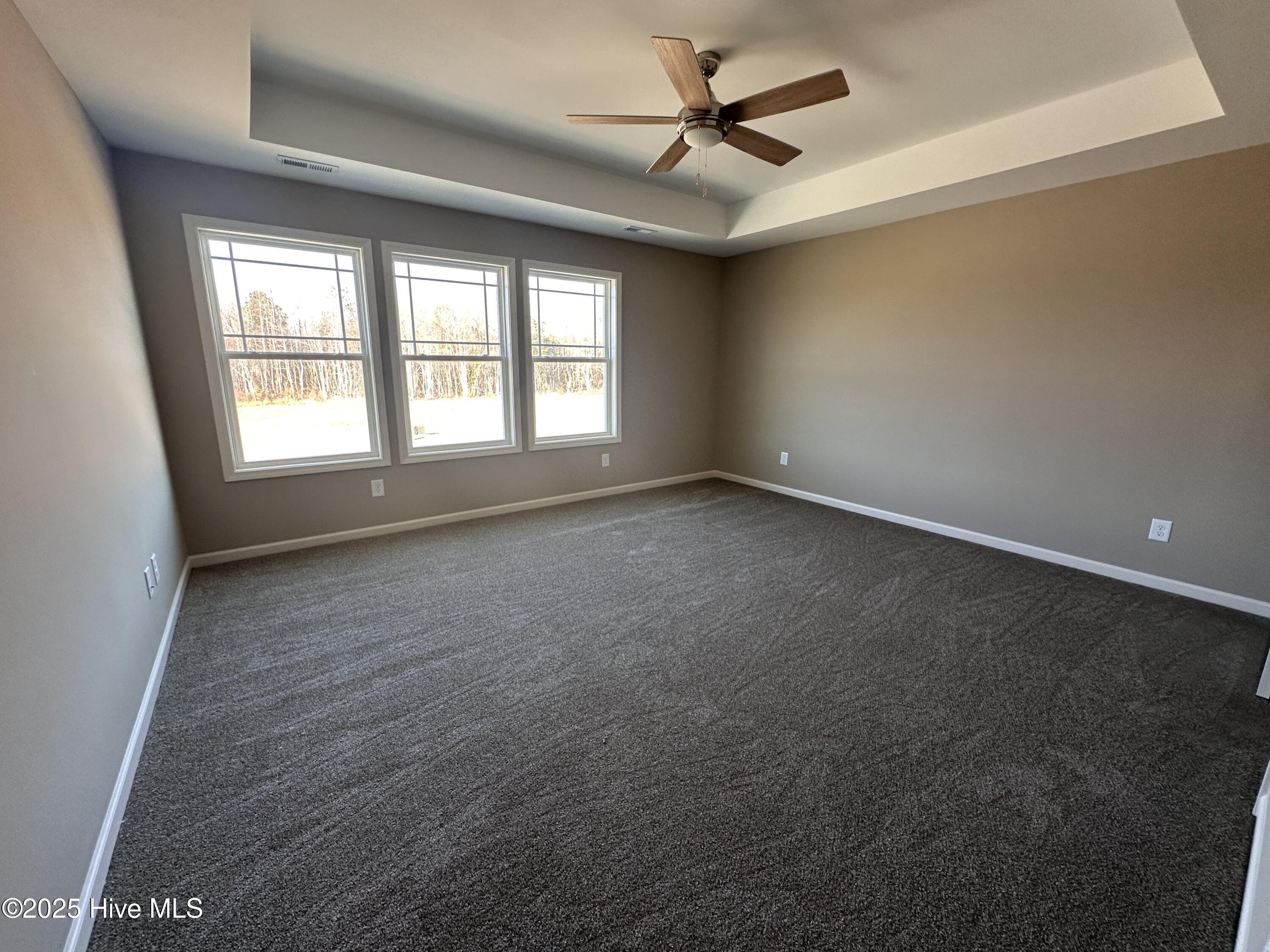 212 Tuscany Circle Property Photo 4