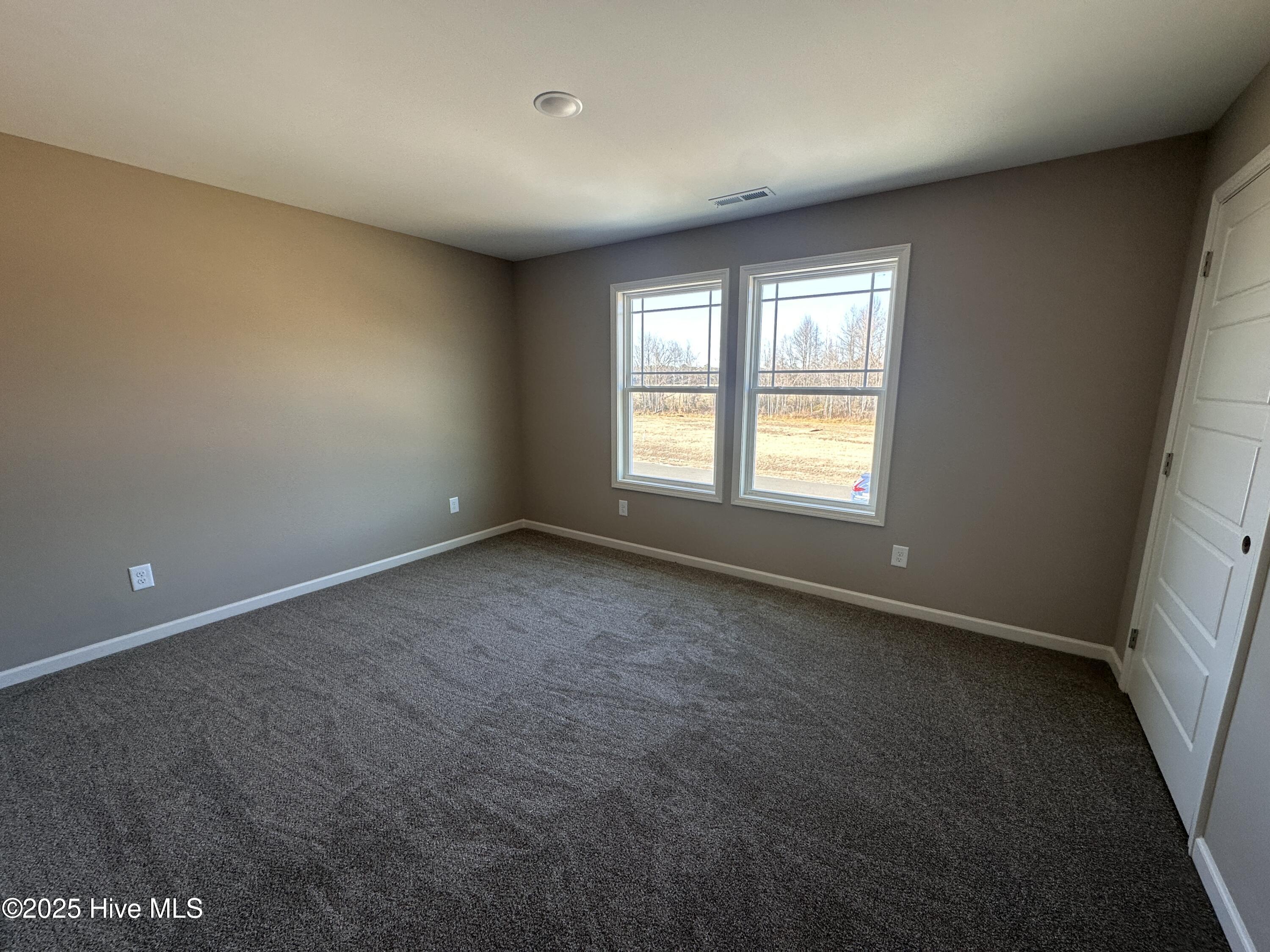 212 Tuscany Circle Property Photo 7