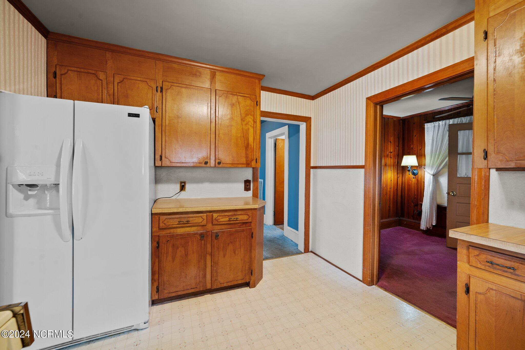 607 N Smithwick Street Property Photo 29