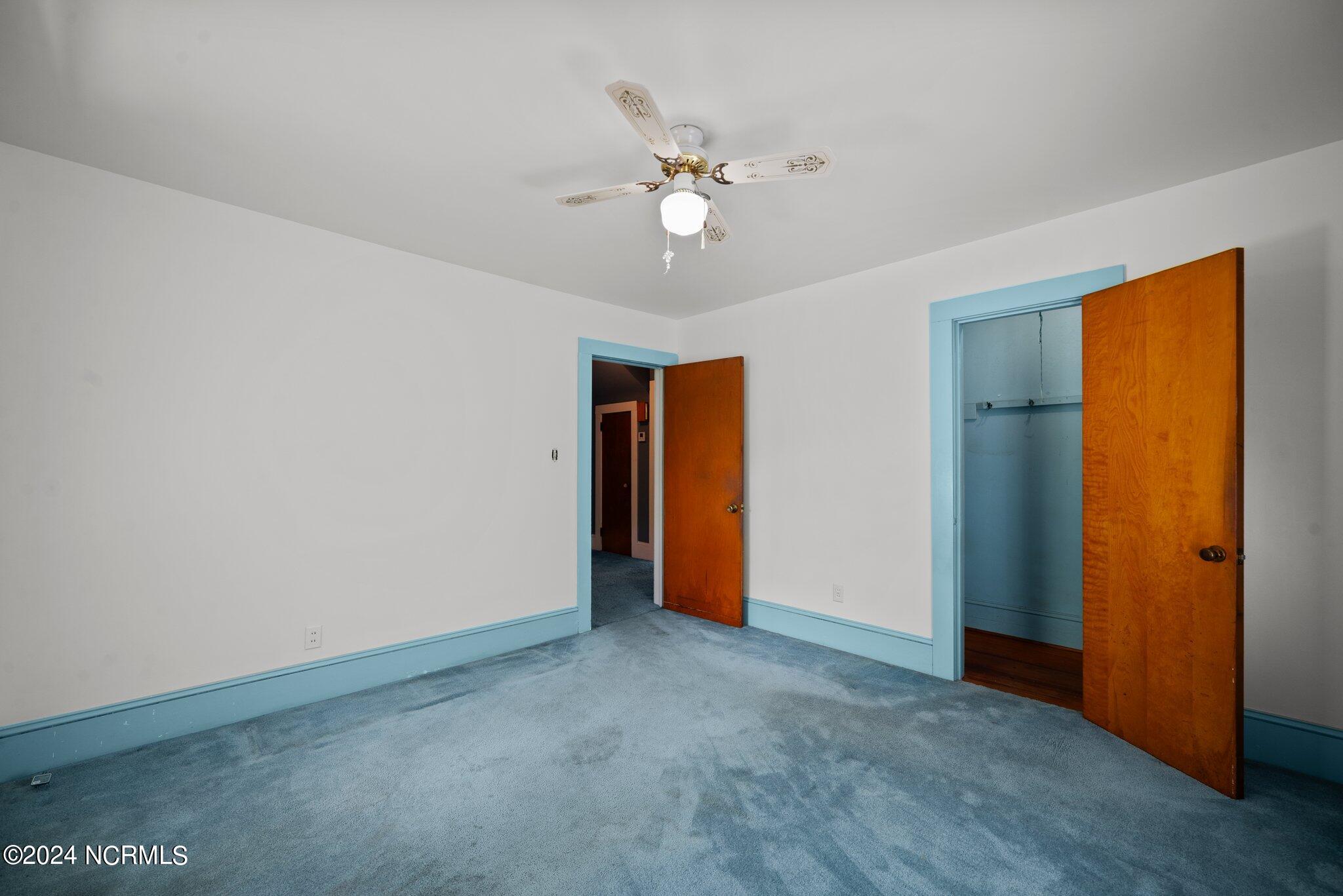 607 N Smithwick Street Property Photo 40