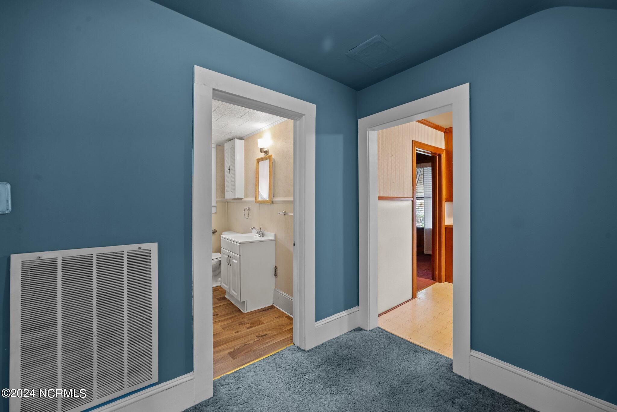 607 N Smithwick Street Property Photo 44