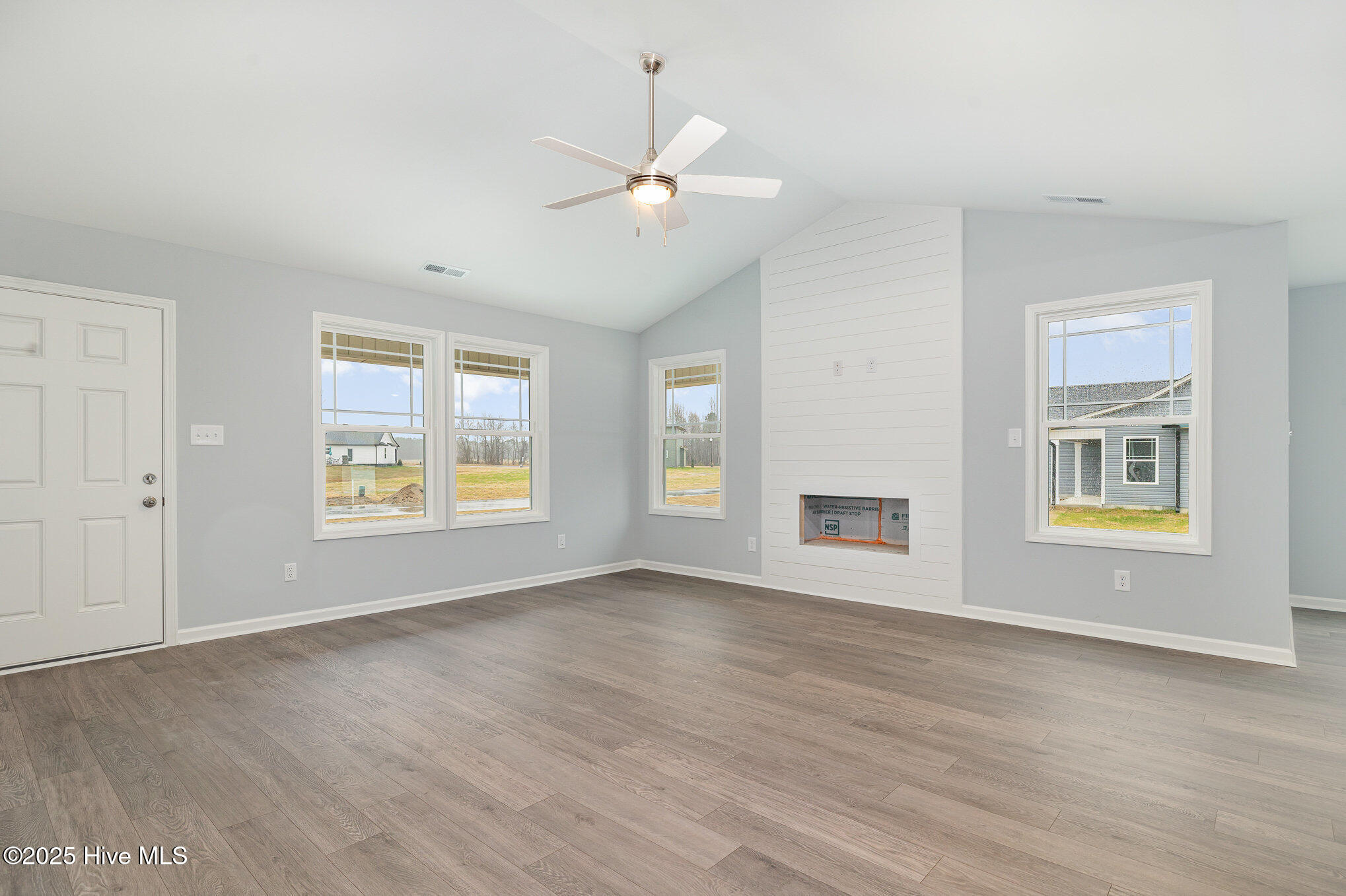 106 Burnello Court Property Photo 6