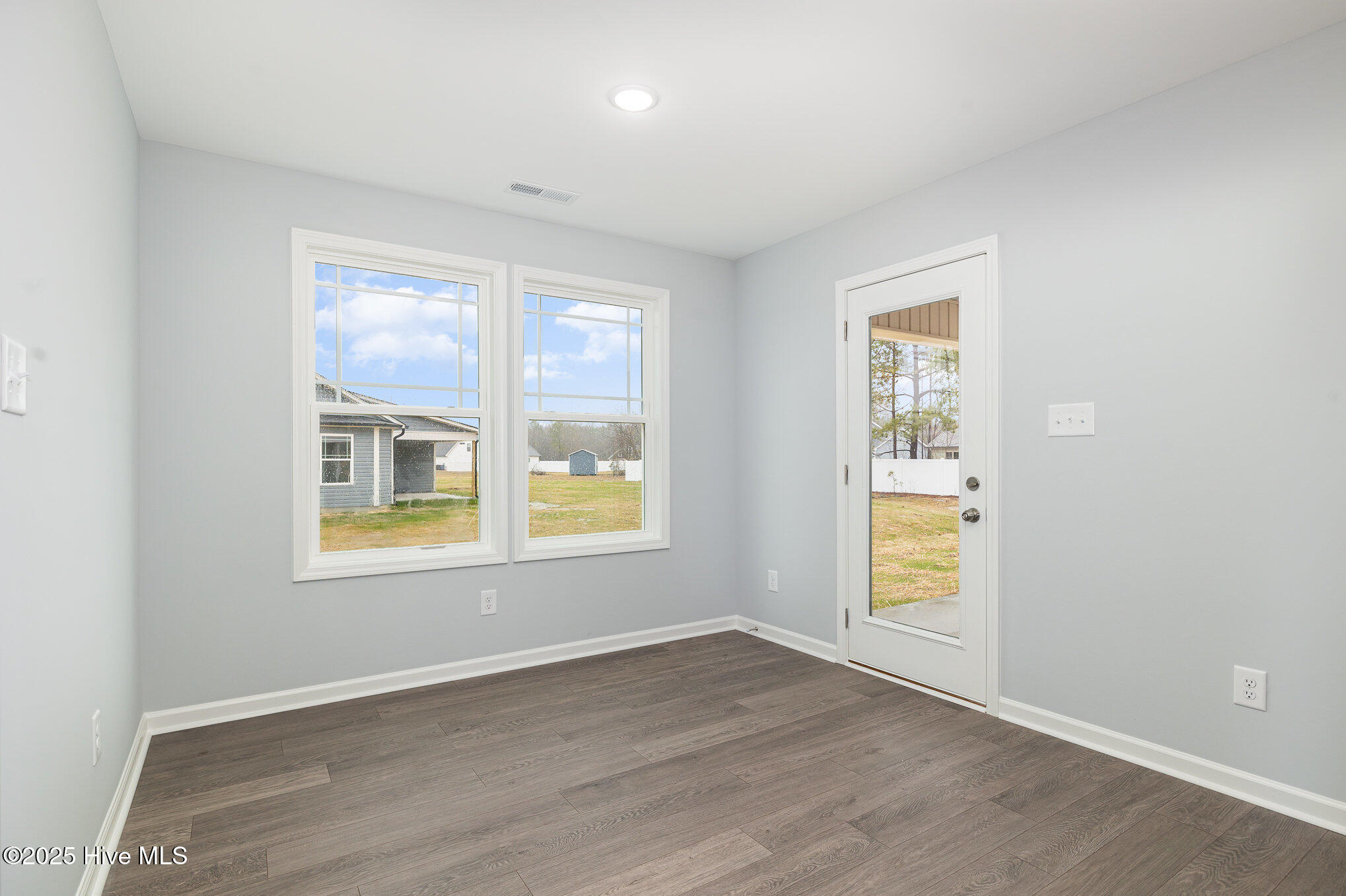 106 Burnello Court Property Photo 7
