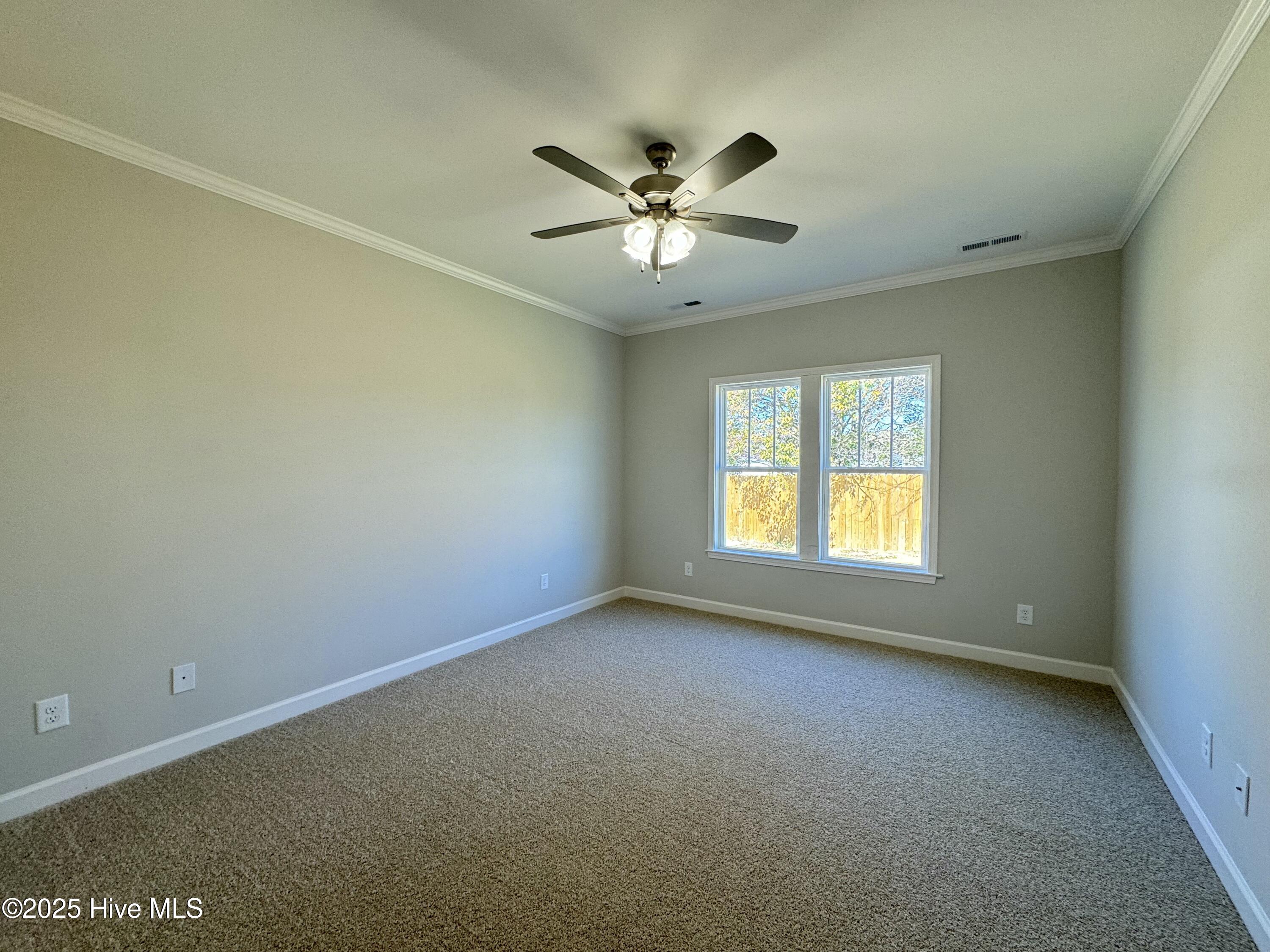 105 W Sillinger Drive Property Photo 20