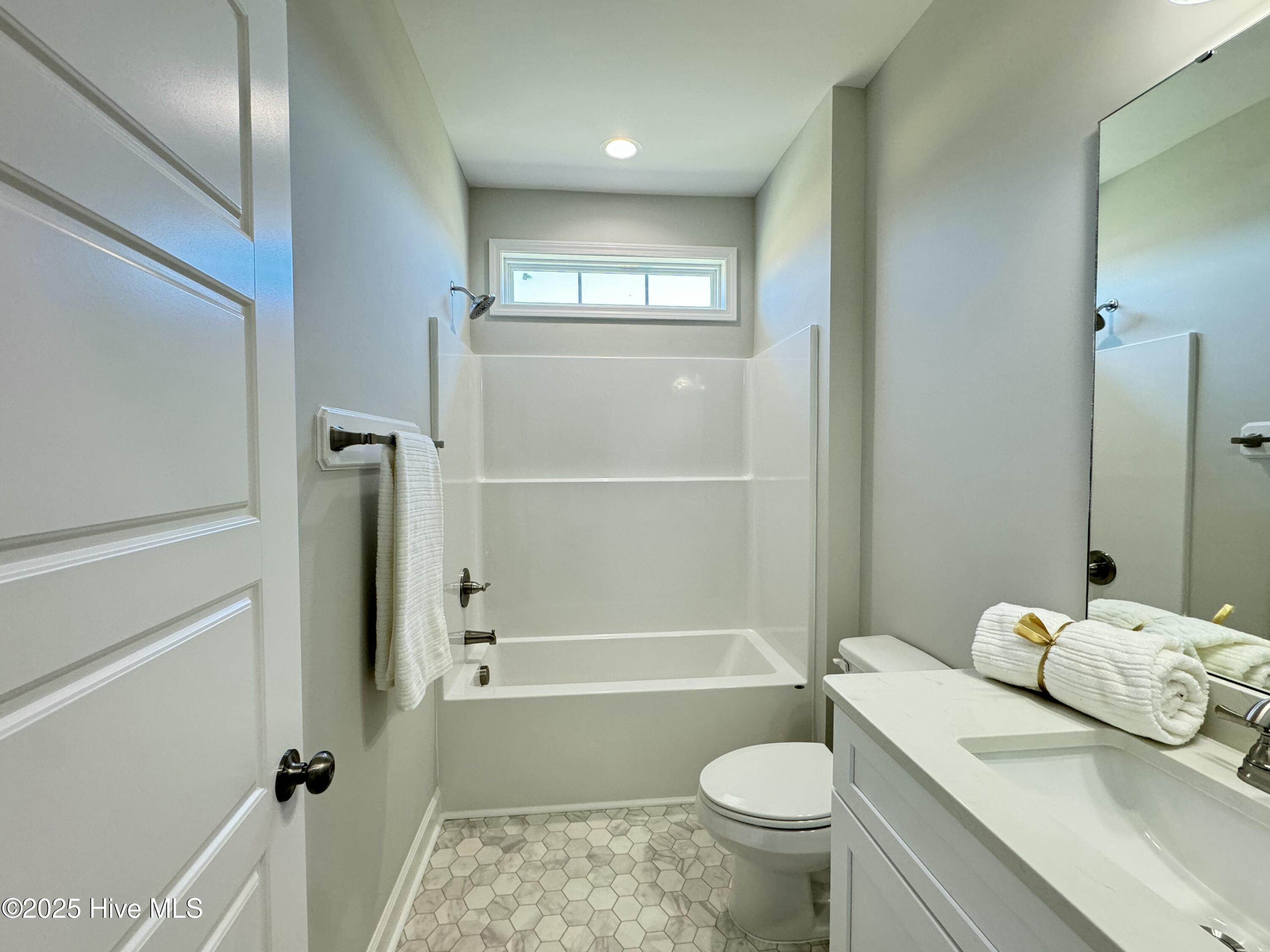 105 W Sillinger Drive Property Photo 27
