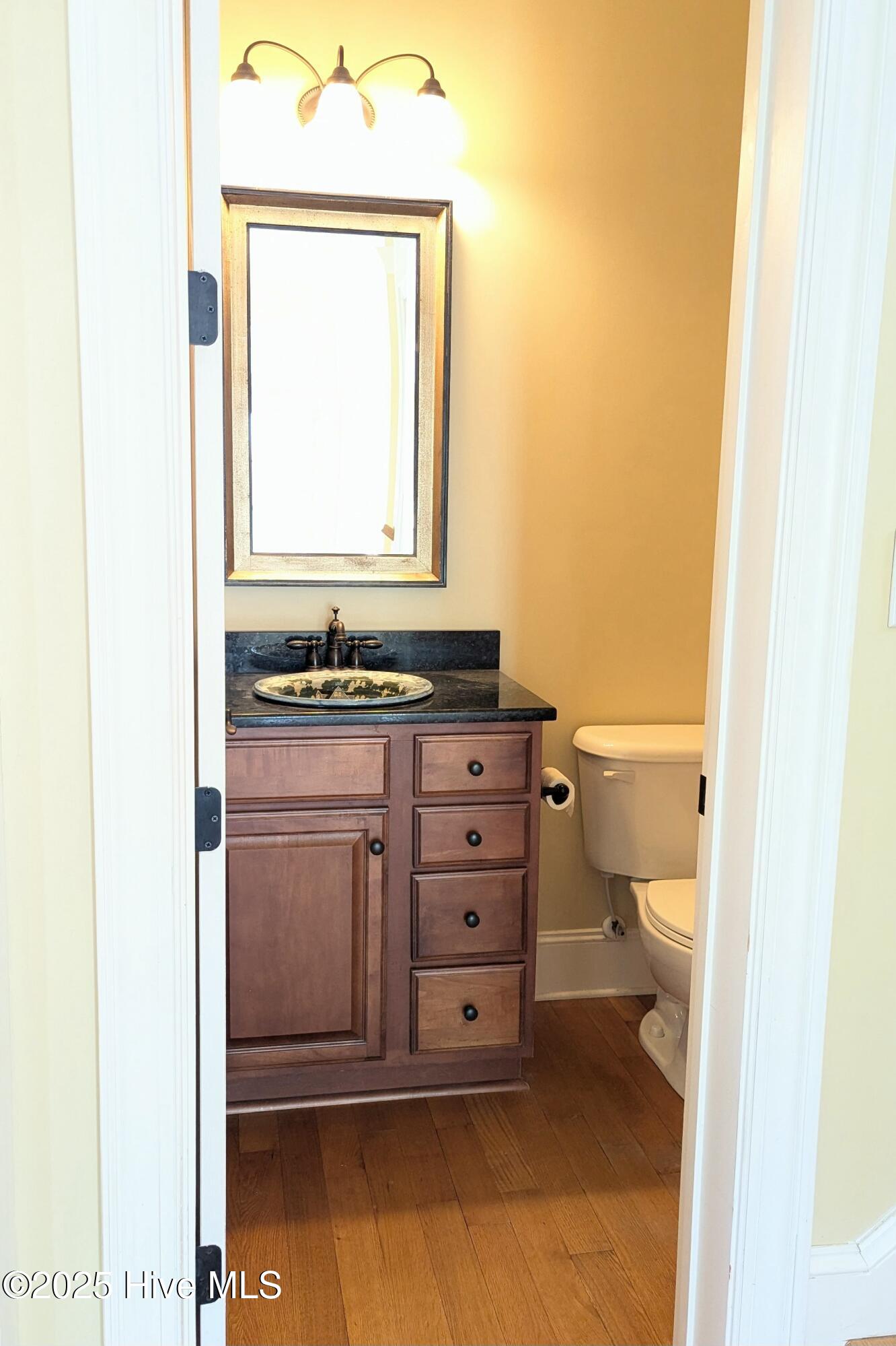 1405 Oglesby Road Property Photo 10