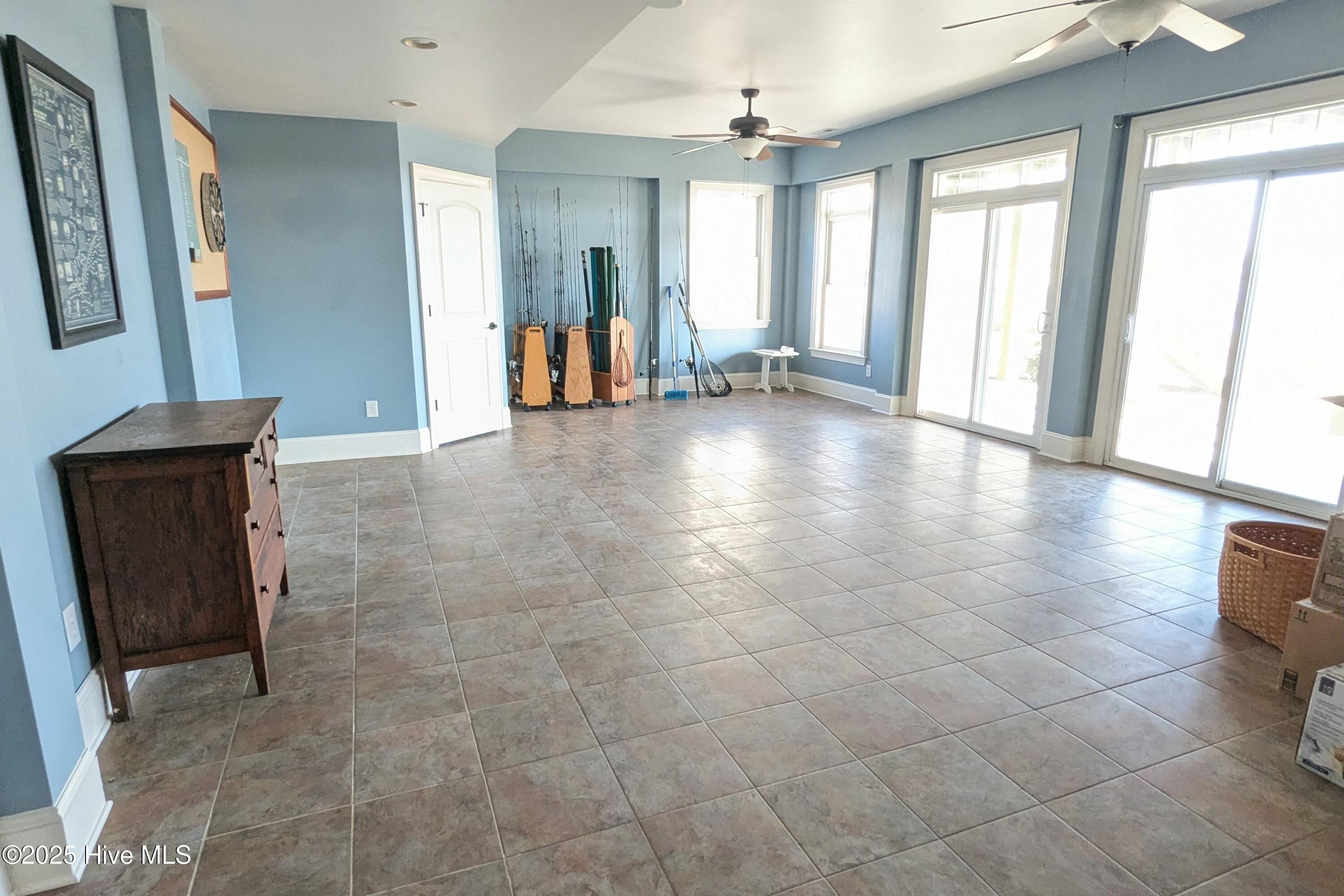 1405 Oglesby Road Property Photo 16