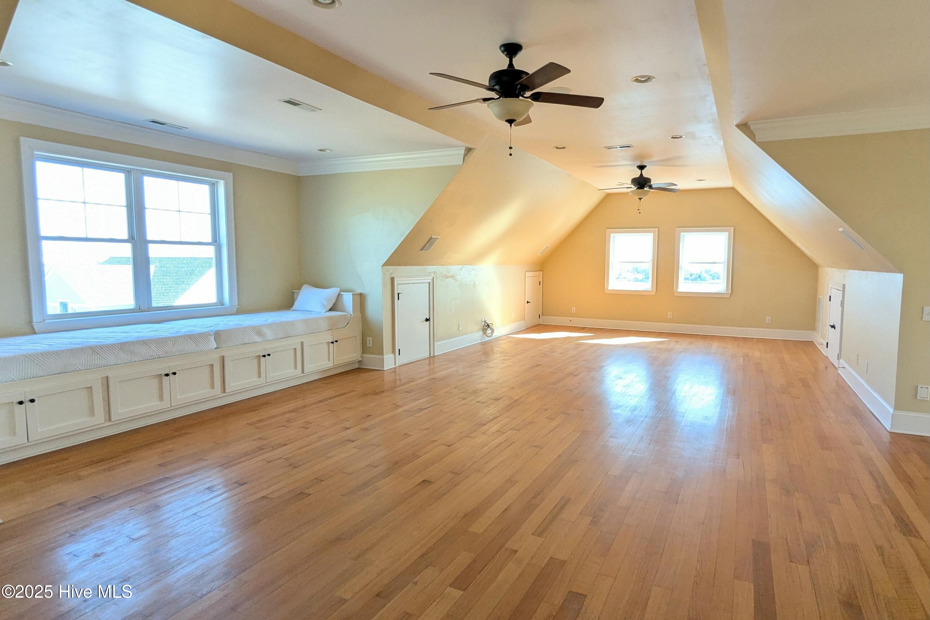 1405 Oglesby Road Property Photo 45