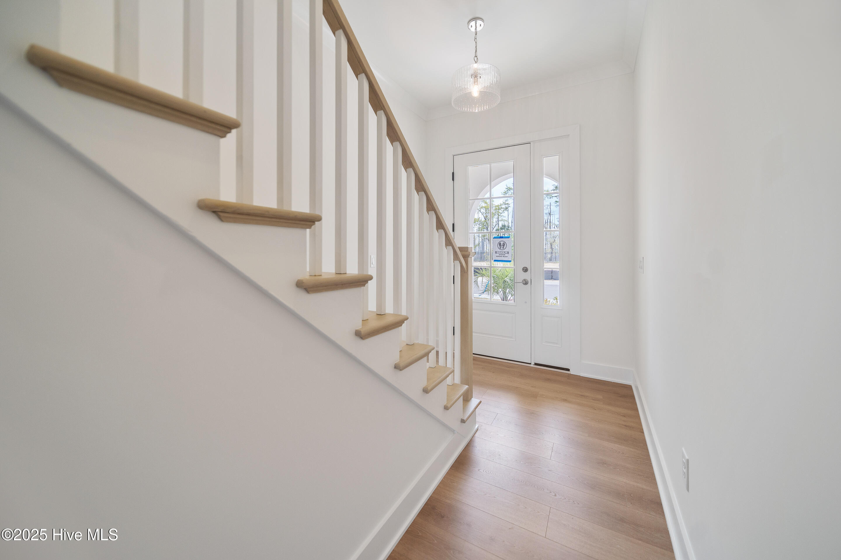 2656 Alvernia Drive Property Photo 10