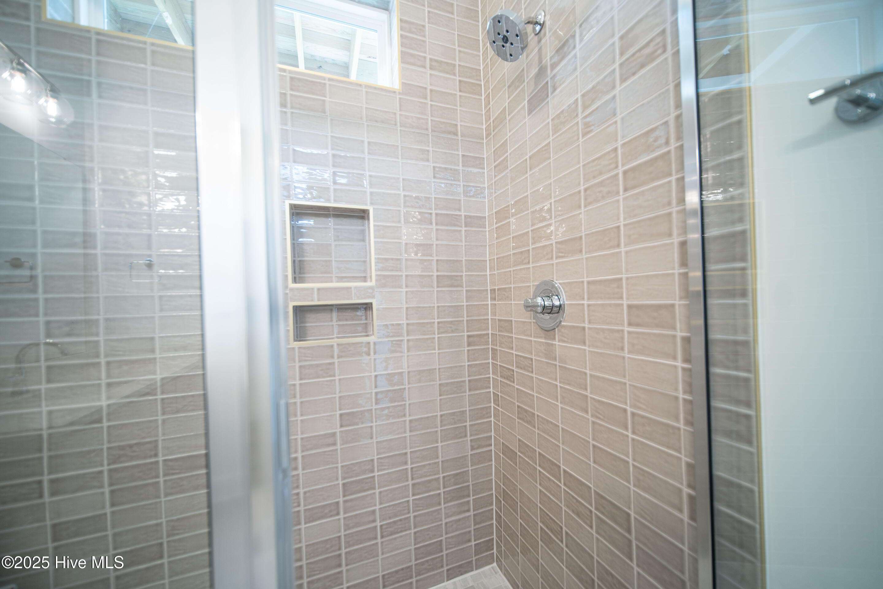 2656 Alvernia Drive Property Photo 11