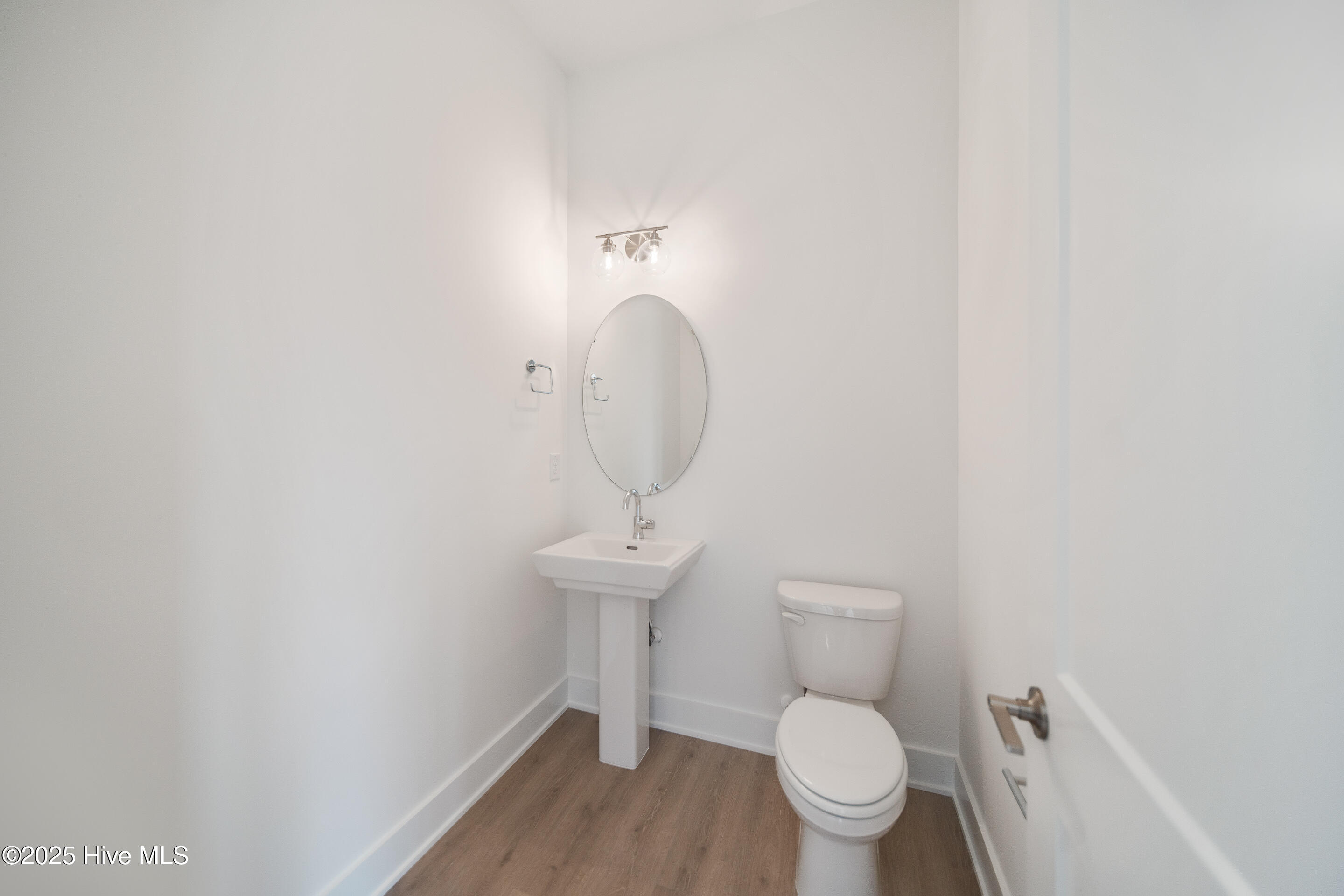 2656 Alvernia Drive Property Photo 16